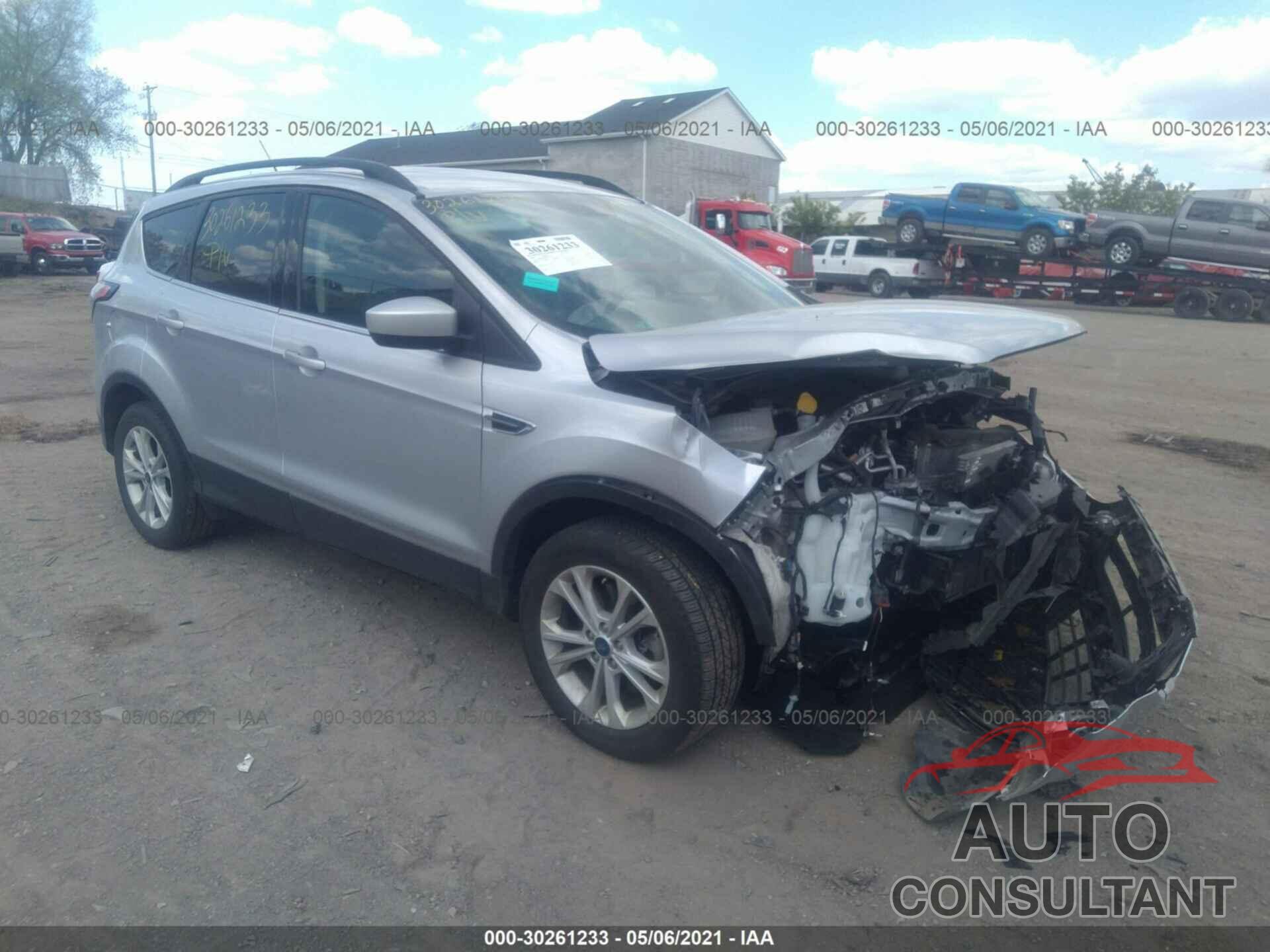 FORD ESCAPE 2018 - 1FMCU9GD5JUB73551