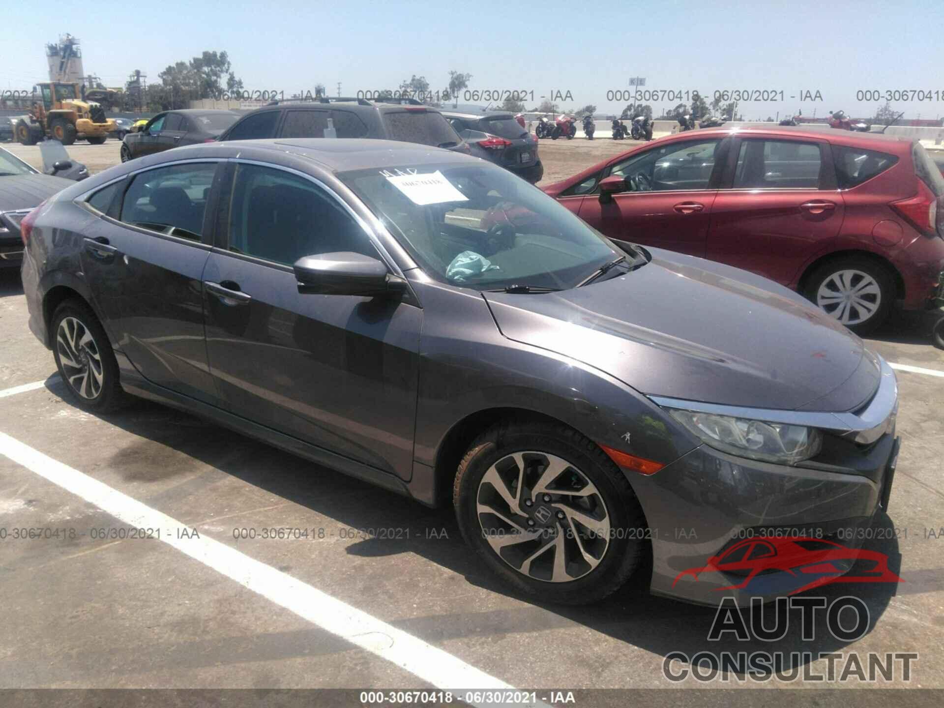 HONDA CIVIC SEDAN 2016 - 19XFC2F73GE210577