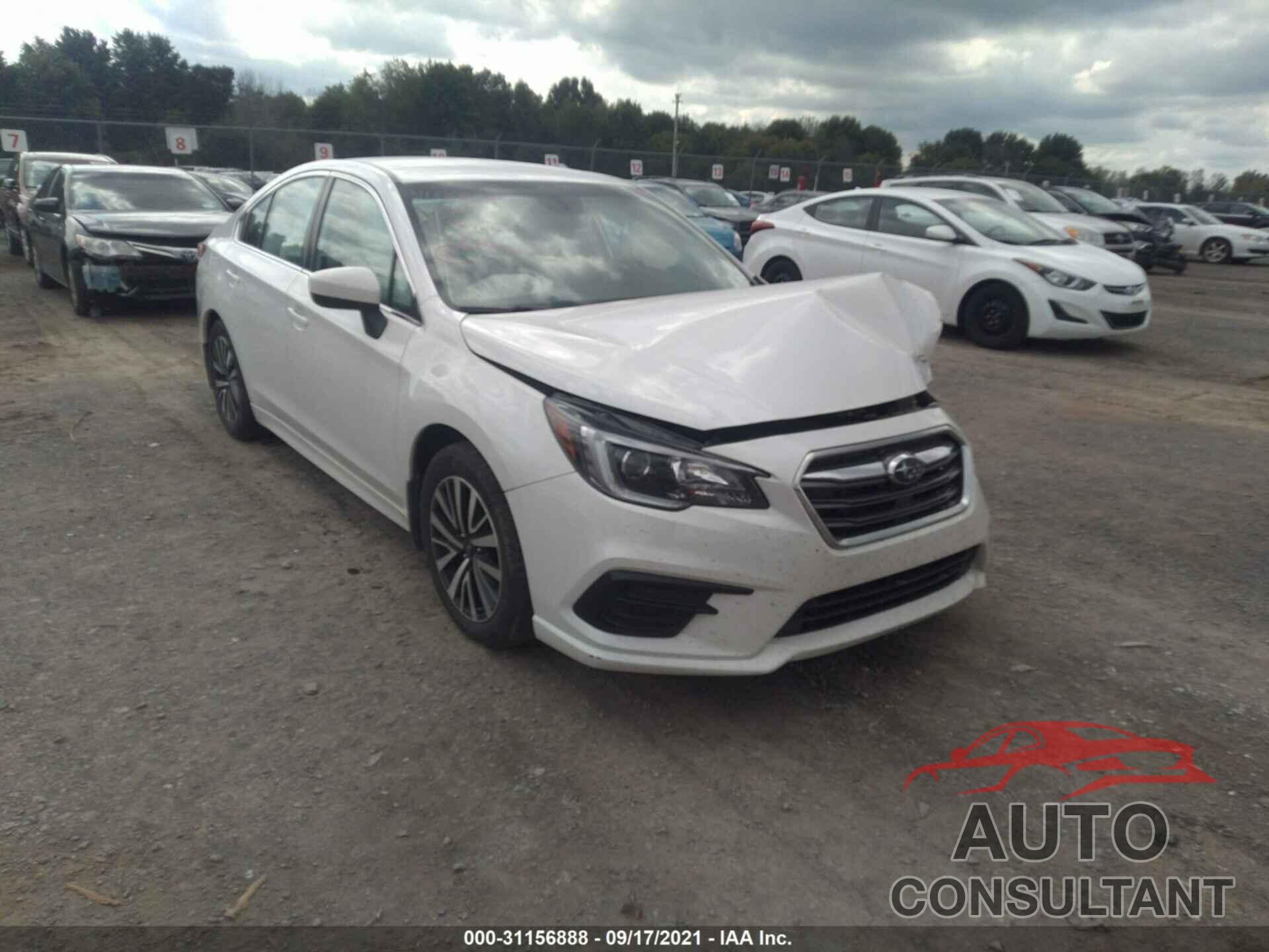 SUBARU LEGACY 2019 - 4S3BNAF63K3018246