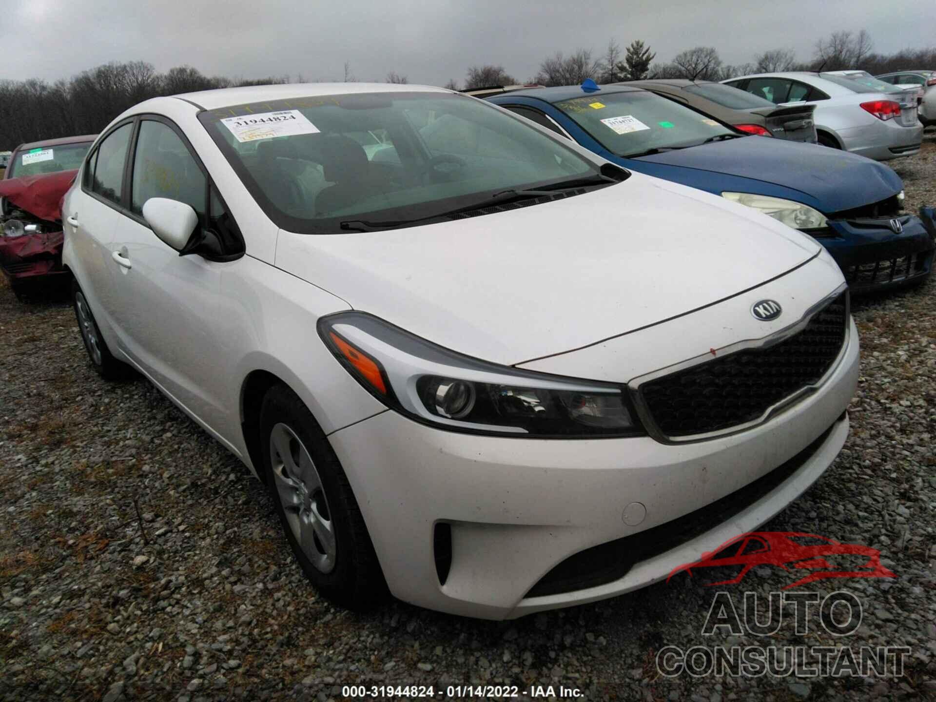 KIA FORTE 2017 - 3KPFL4A74HE068213