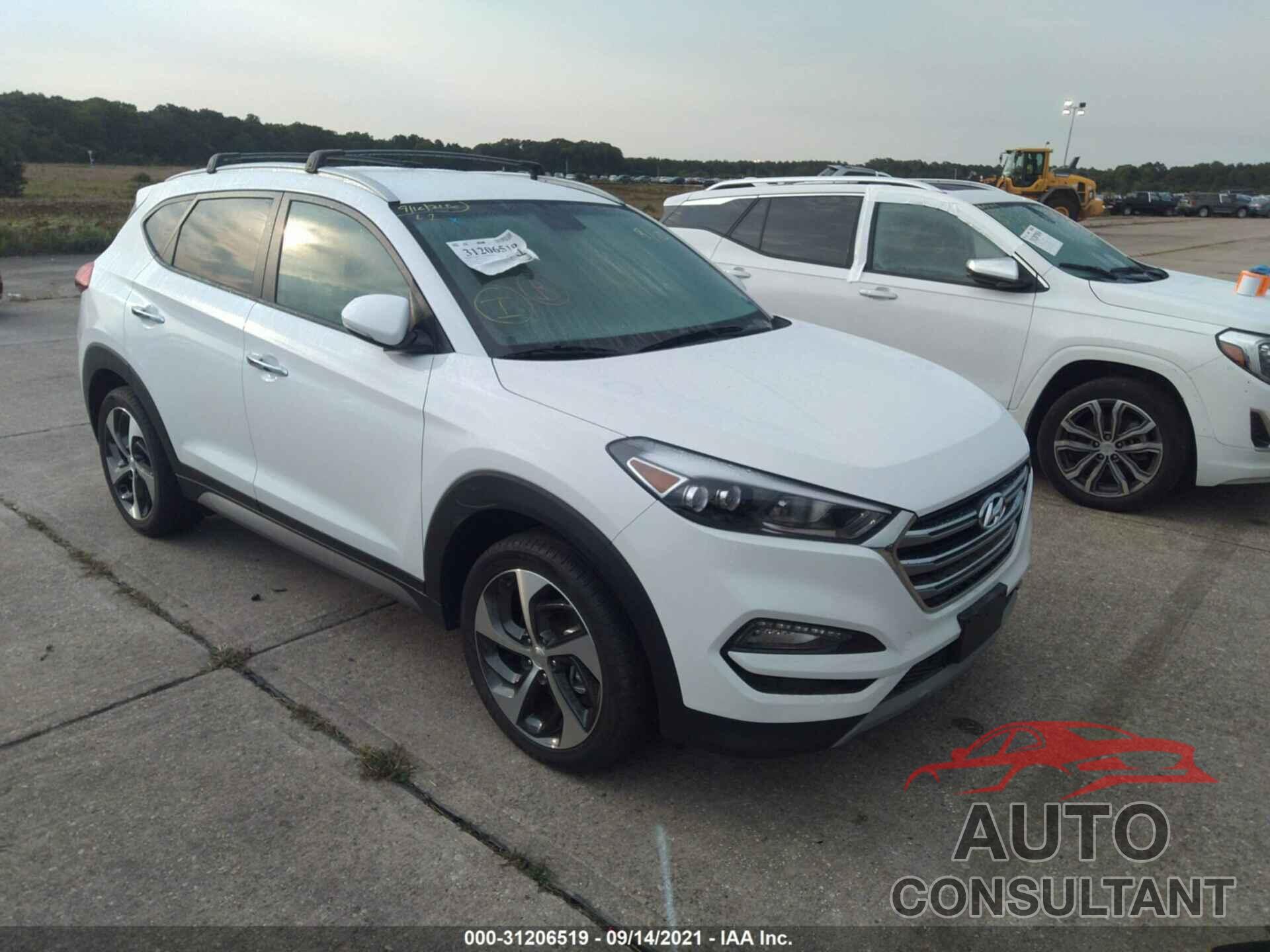 HYUNDAI TUCSON 2017 - KM8J3CA25HU326597