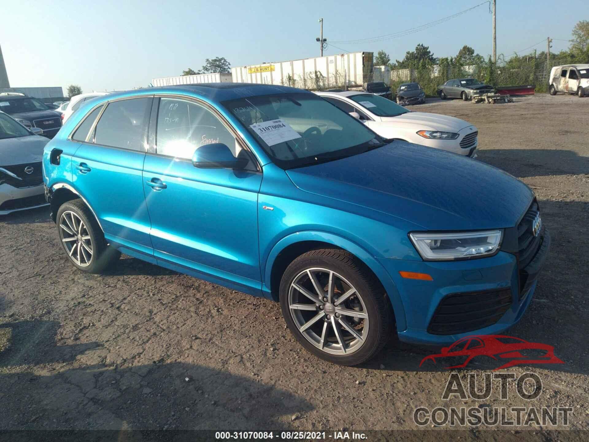 AUDI Q3 2017 - WA1GCCFS3HR015299