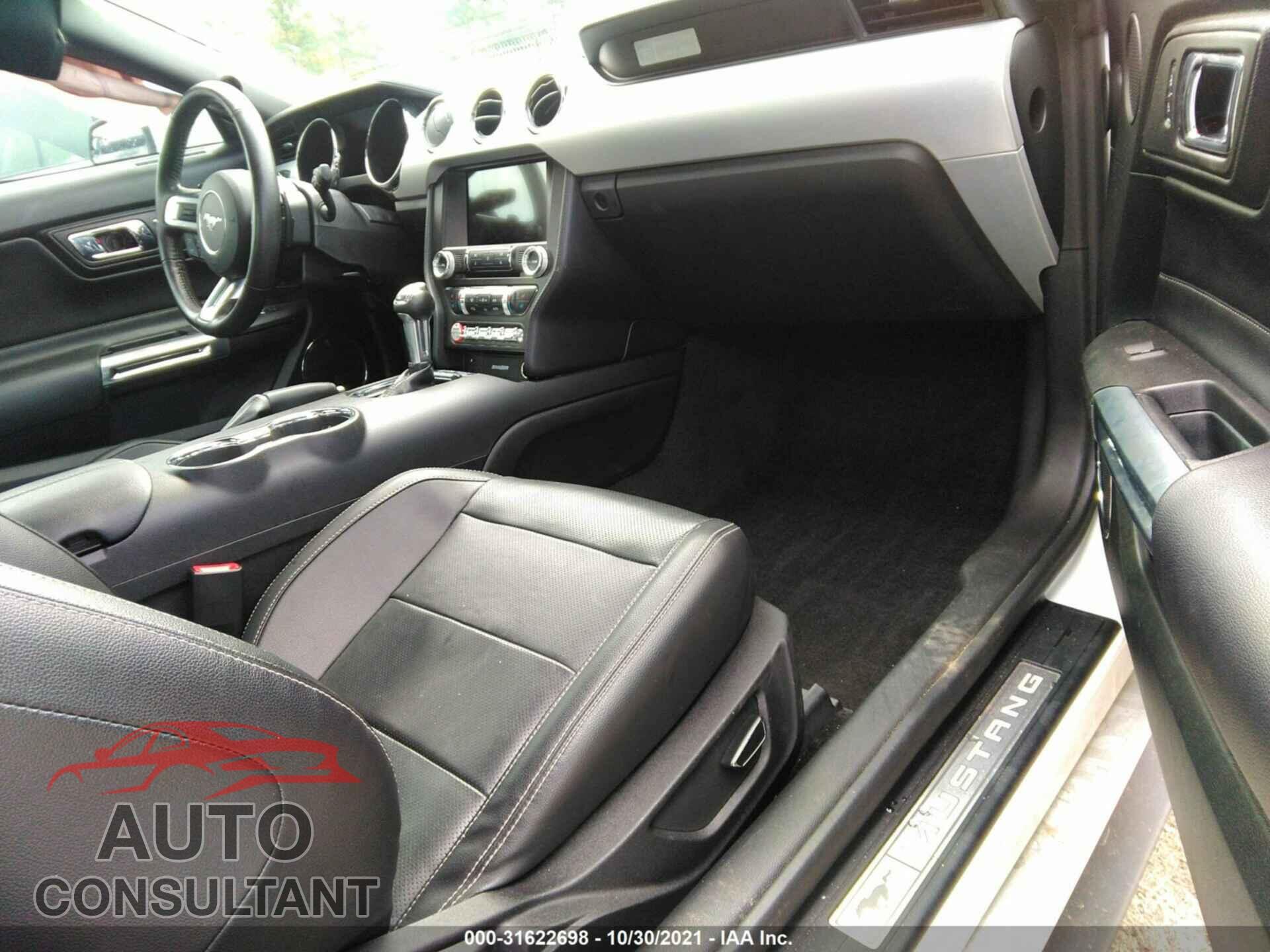 FORD MUSTANG 2017 - 1FA6P8TH7H5286133
