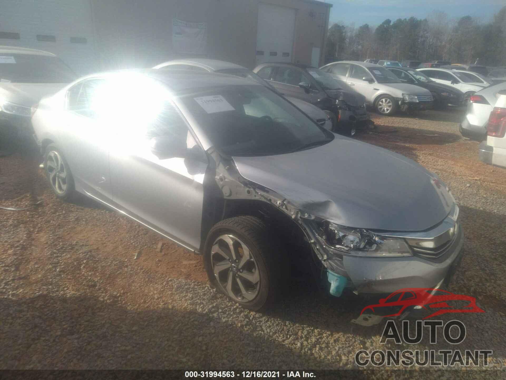 HONDA ACCORD SEDAN 2016 - 1HGCR2F81GA225495