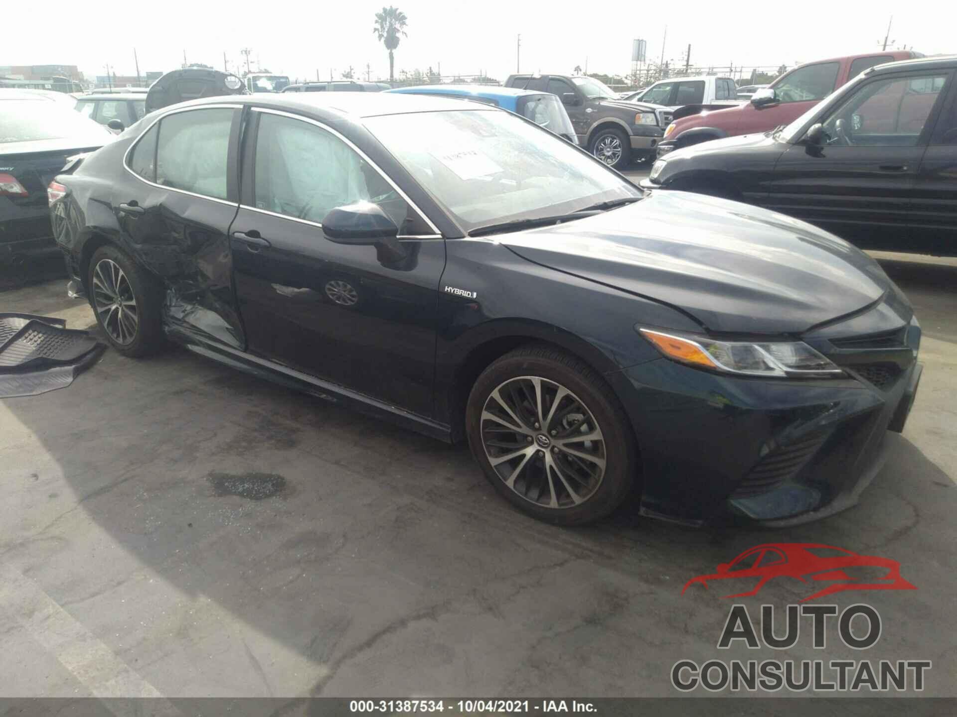 TOYOTA CAMRY 2020 - 4T1G31AK2LU521449