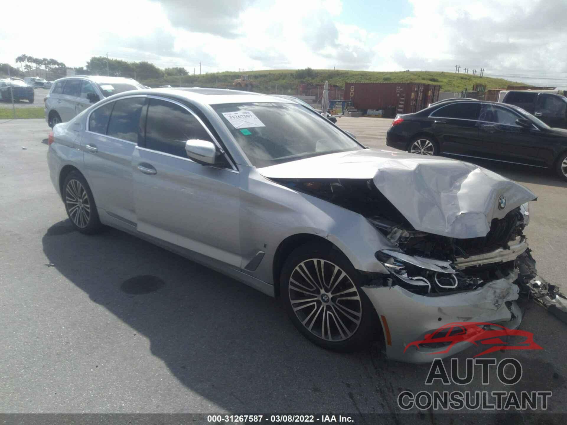 BMW 5 SERIES 2018 - WBAJB1C50JB084884