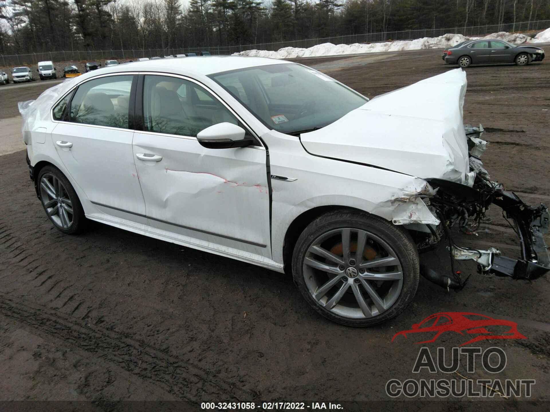 VOLKSWAGEN PASSAT 2017 - 1VWDT7A38HC056401