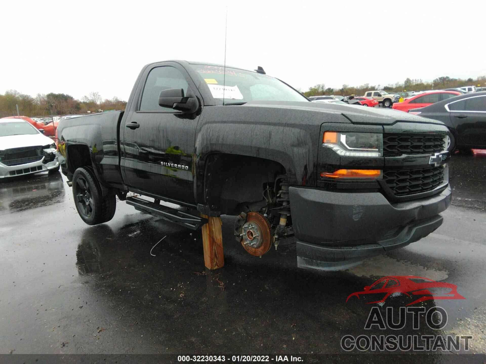 CHEVROLET SILVERADO 1500 2017 - 1GCNCNEH0HZ157673