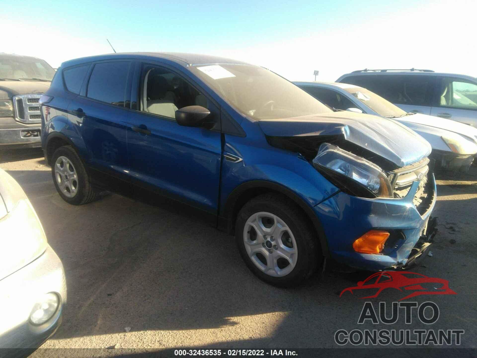 FORD ESCAPE 2018 - 1FMCU0F78JUB26179