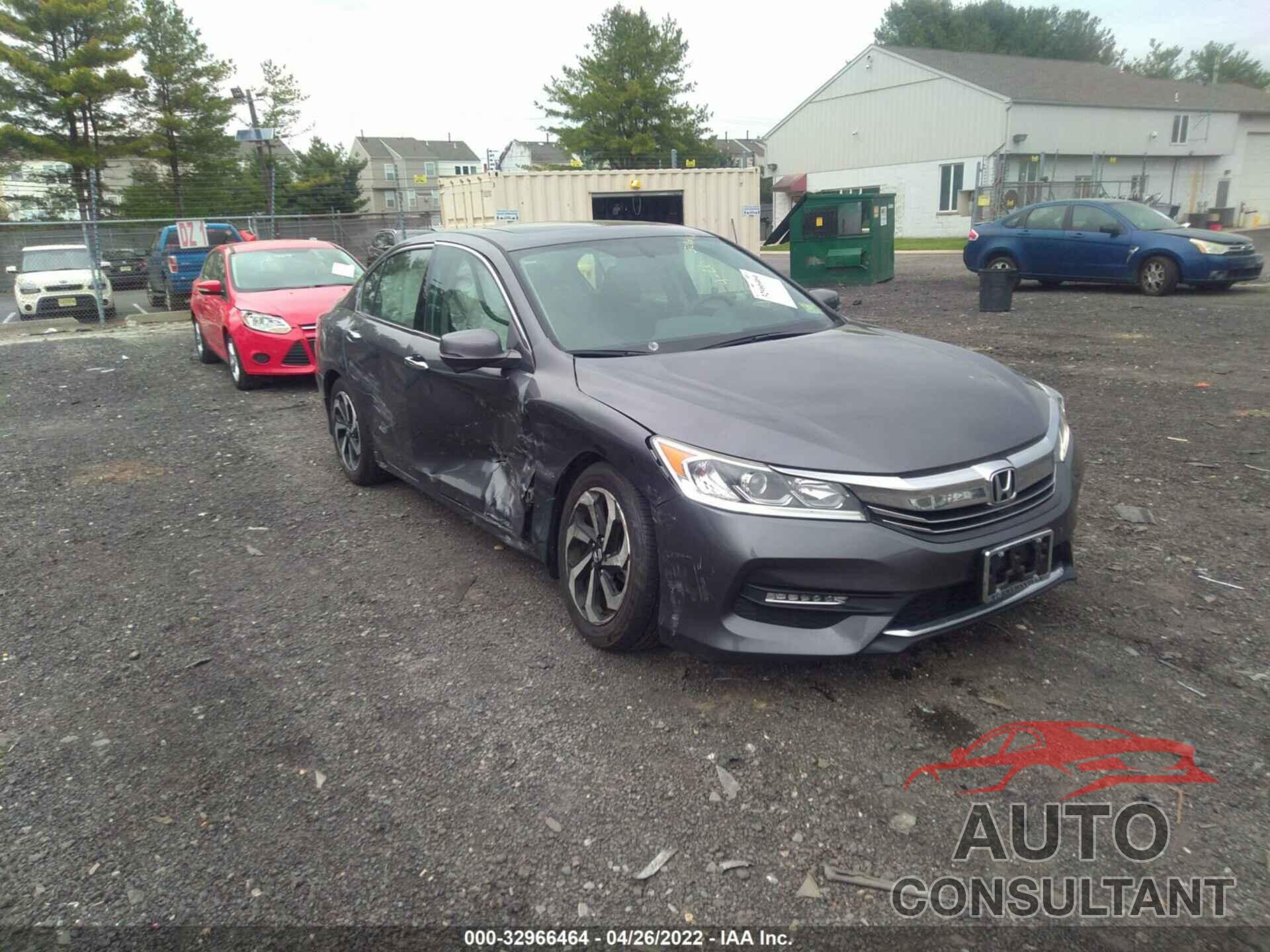 HONDA ACCORD SEDAN 2016 - 1HGCR3F82GA014036