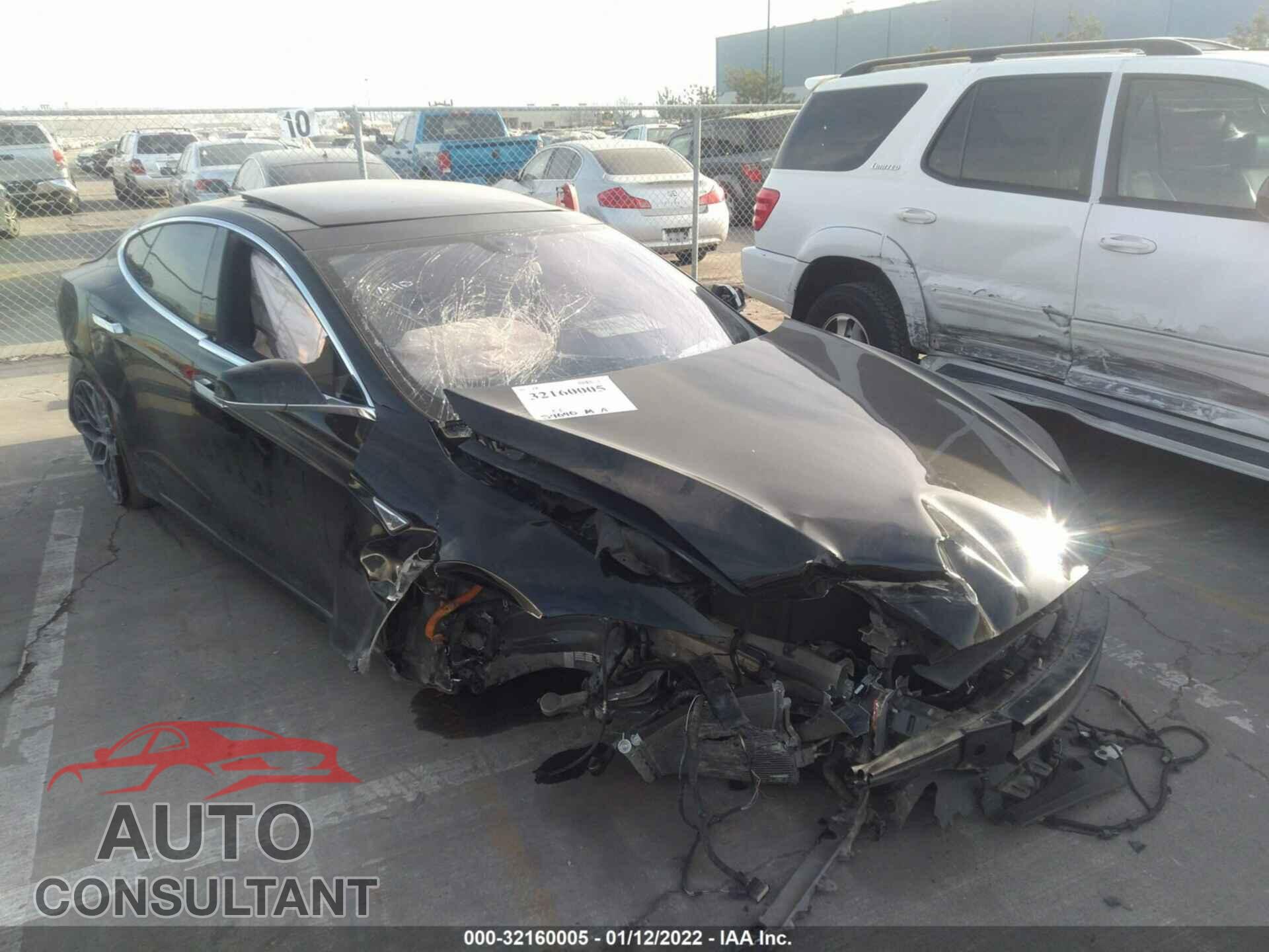 TESLA MODEL S 2016 - 5YJSA1E11GF136565