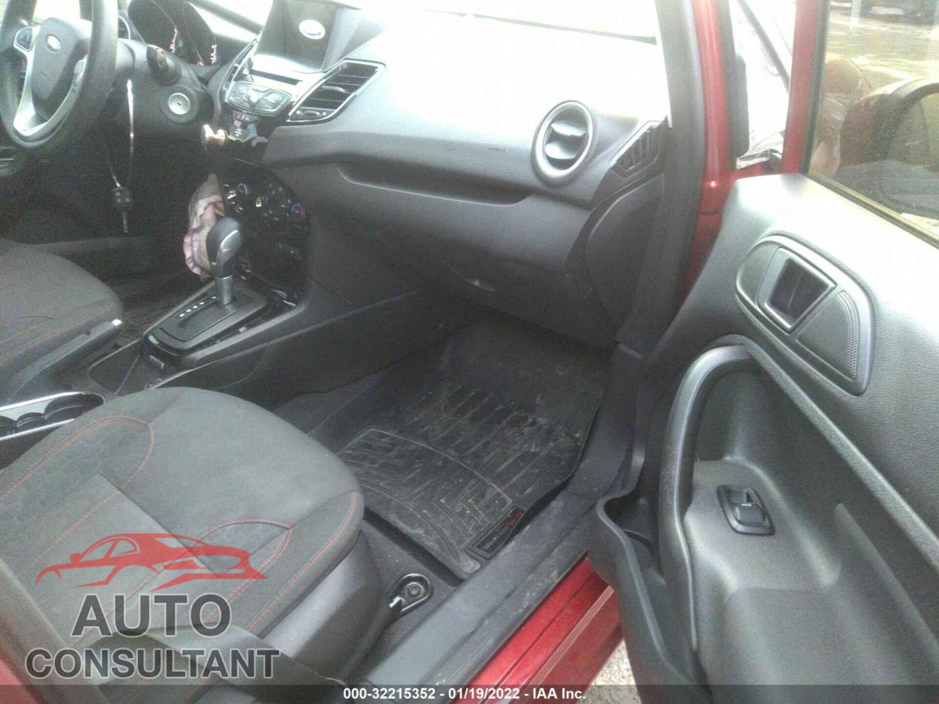 FORD FIESTA 2017 - 3FADP4EJ0HM117162