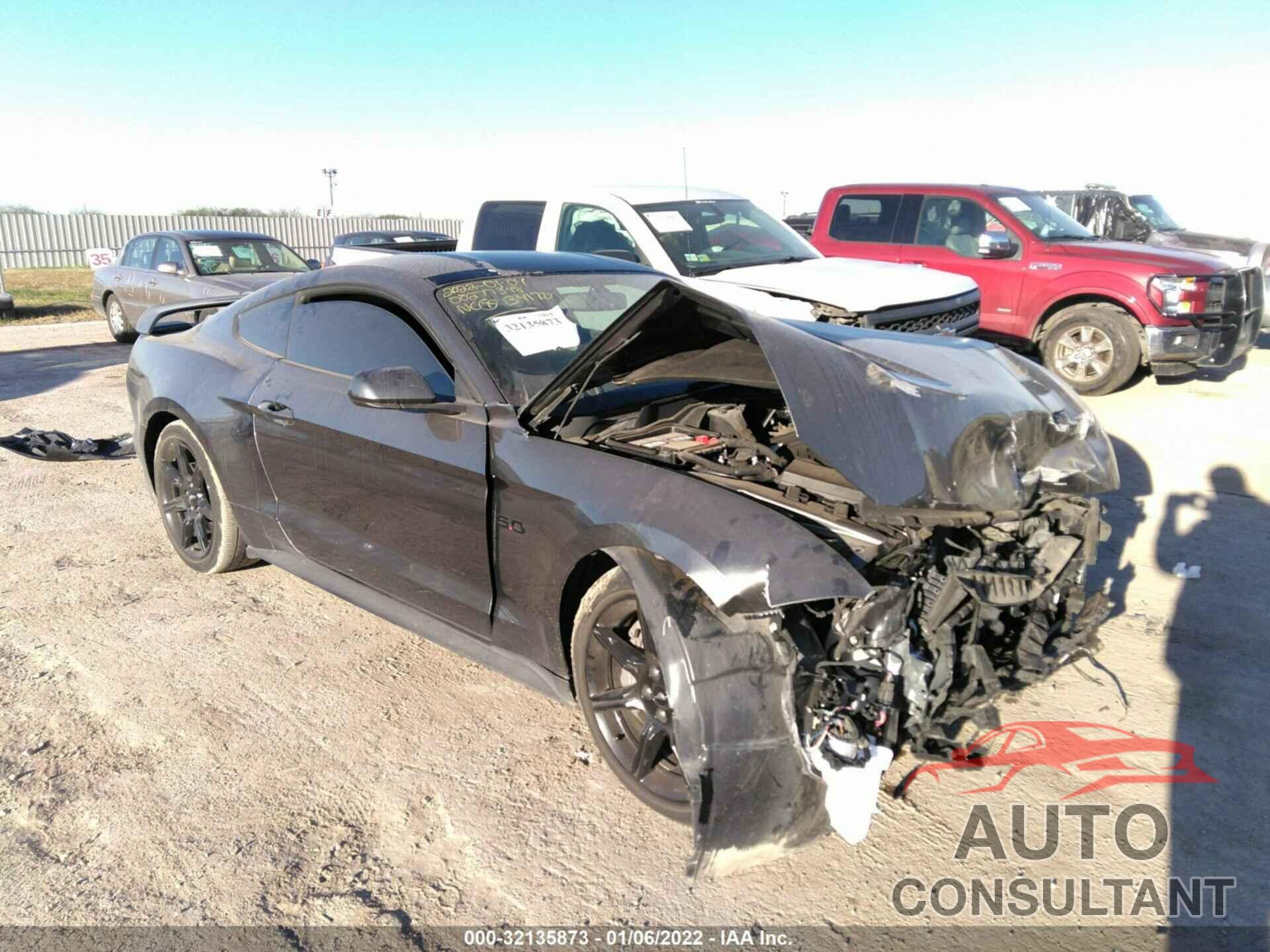FORD MUSTANG 2019 - 1FA6P8CF2K5134170