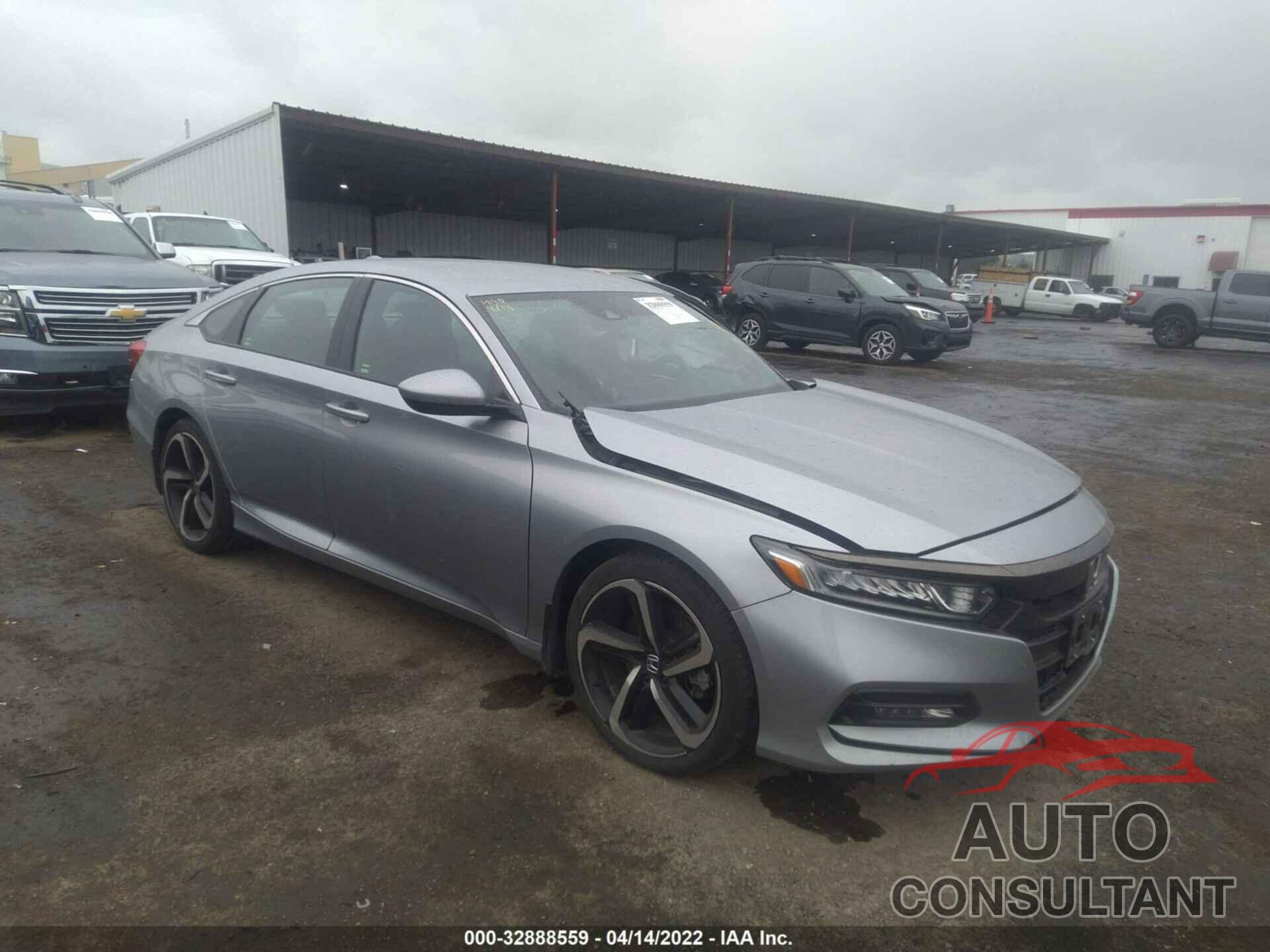 HONDA ACCORD SEDAN 2018 - 1HGCV1F3XJA090552