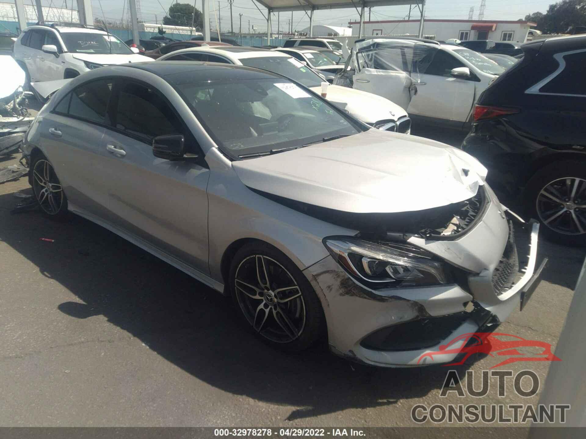MERCEDES-BENZ CLA 2018 - WDDSJ4EB5JN563188