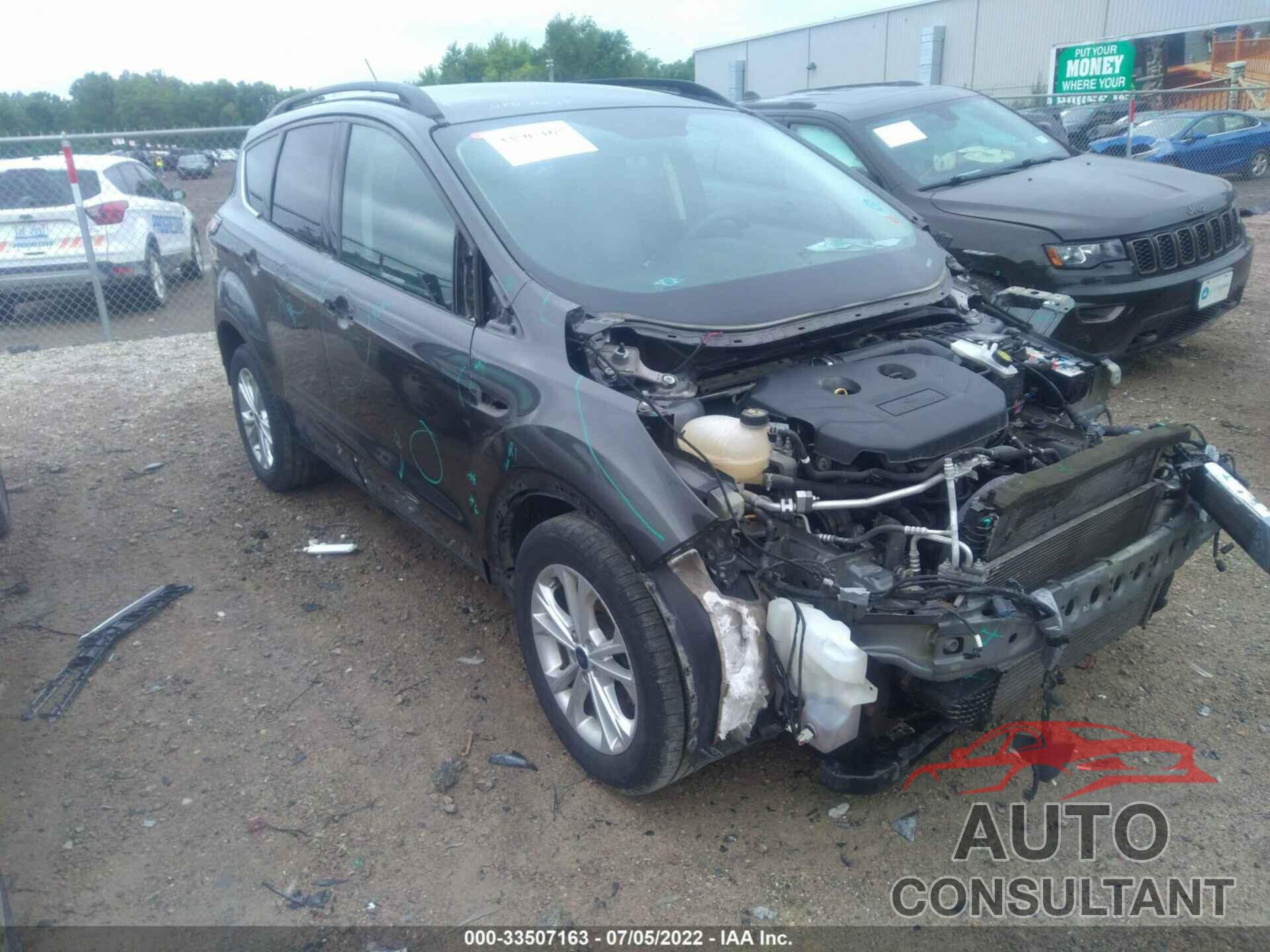 FORD ESCAPE 2017 - 1FMCU0G94HUD65447