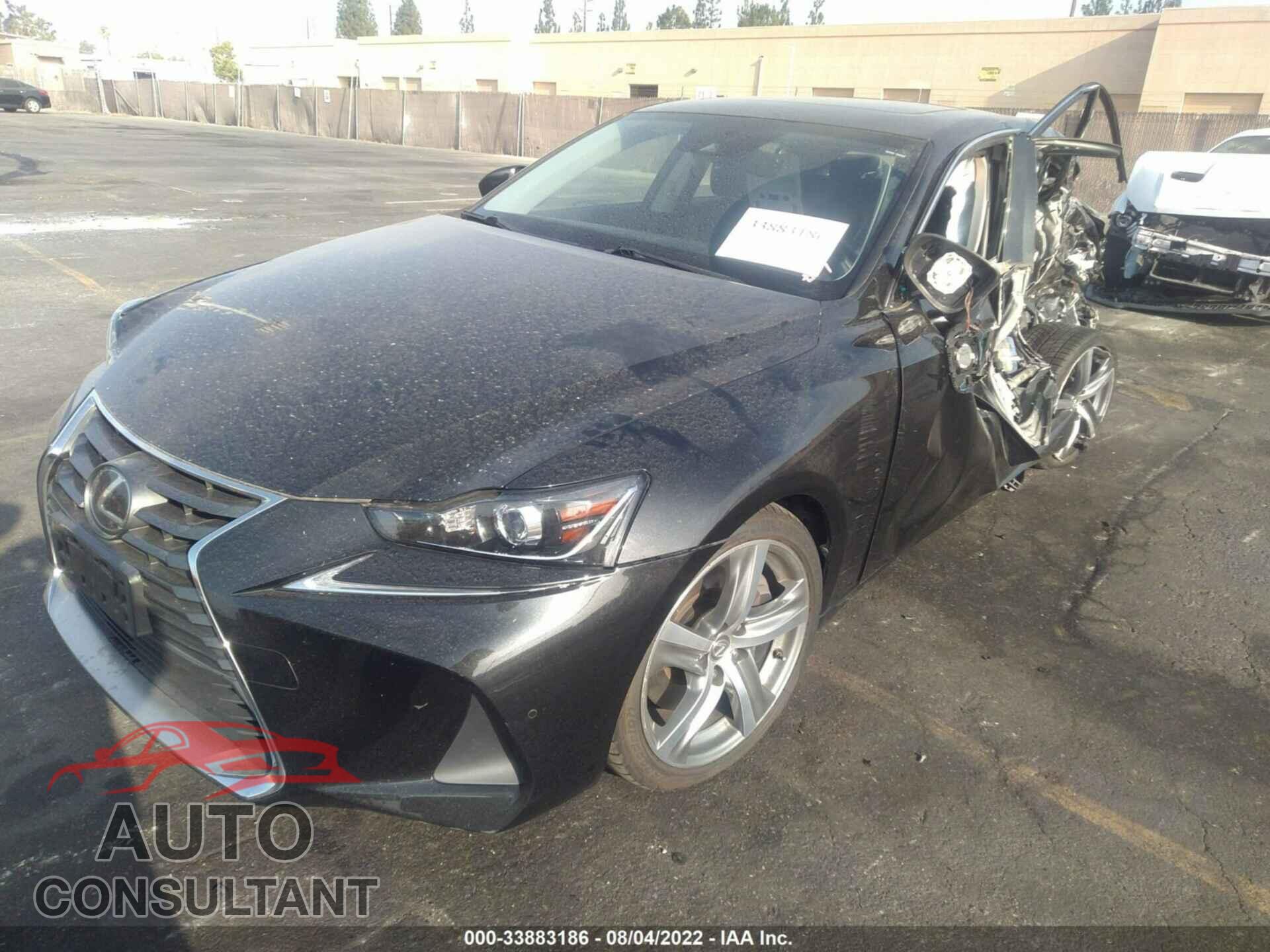 LEXUS IS 2017 - JTHBA1D23H5052856