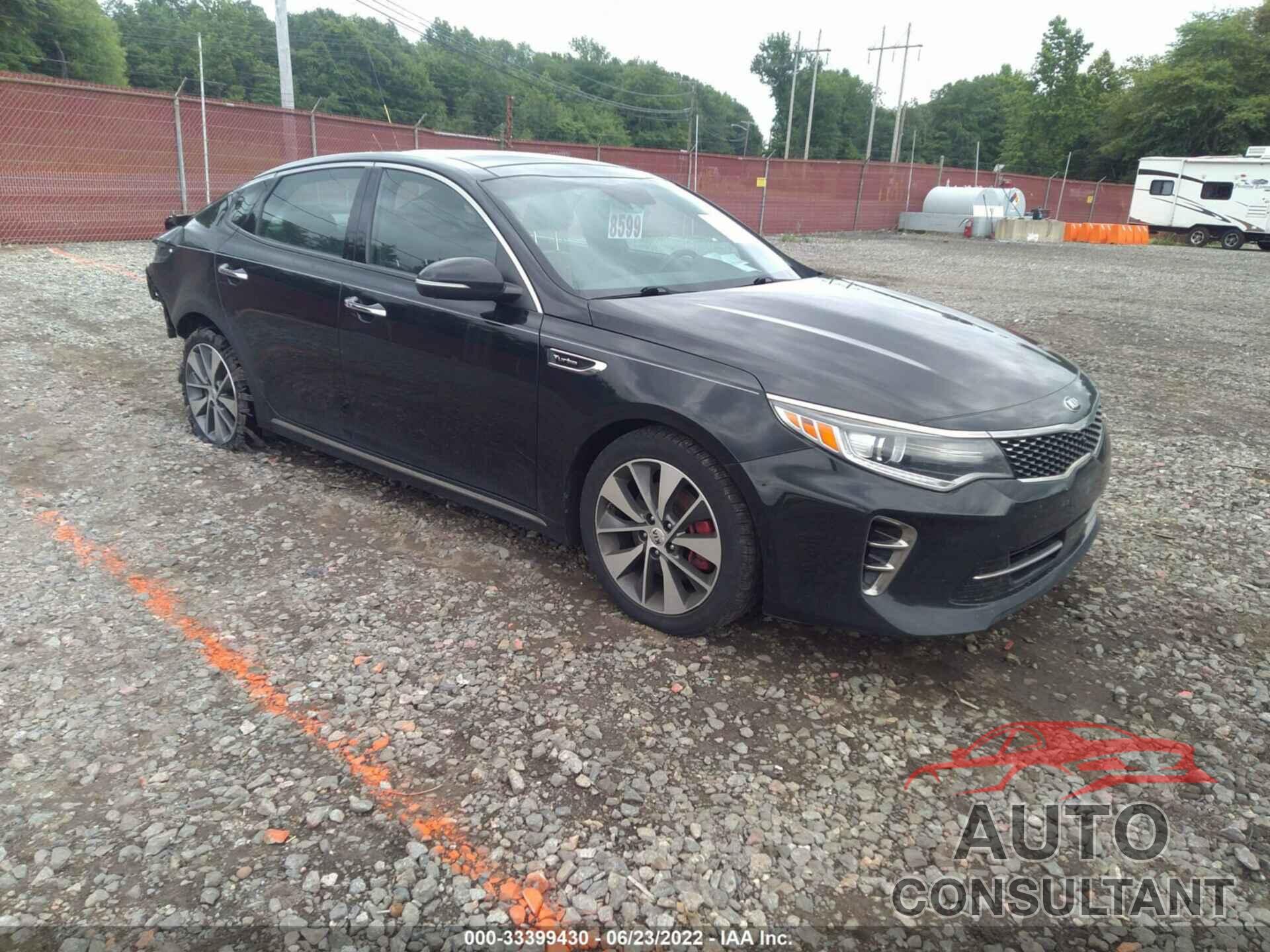 2016 KIA Optima SXL TURBO GAS - 5XXGV4L20GG015207