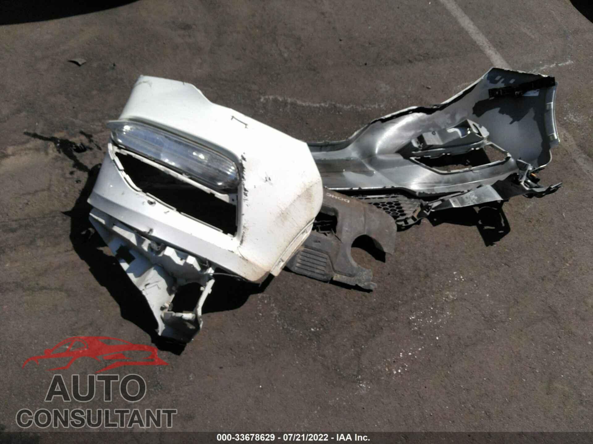 HONDA PILOT 2018 - 5FNYF6H39JB059456