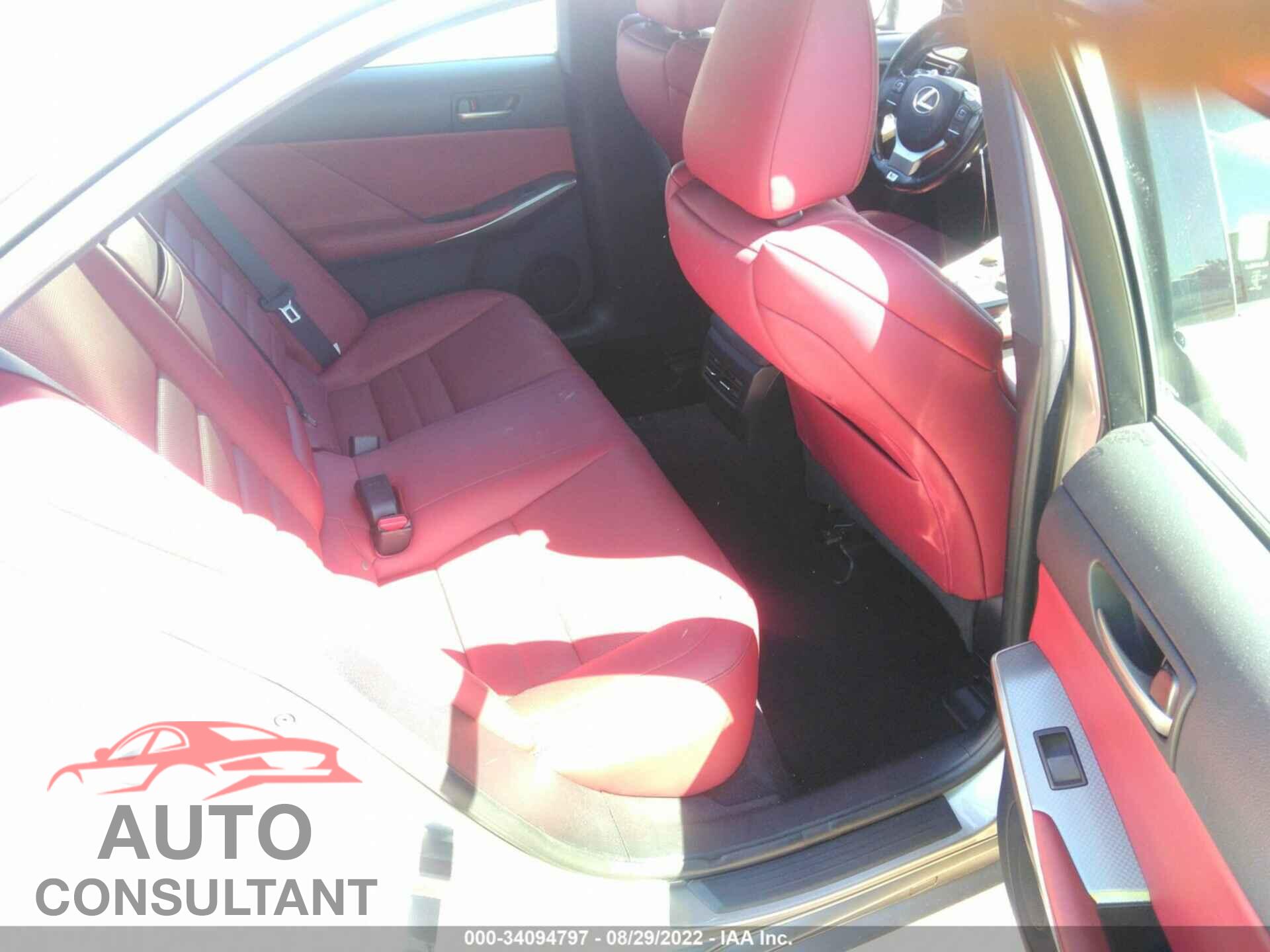 LEXUS IS 2017 - JTHBA1D26H5040135