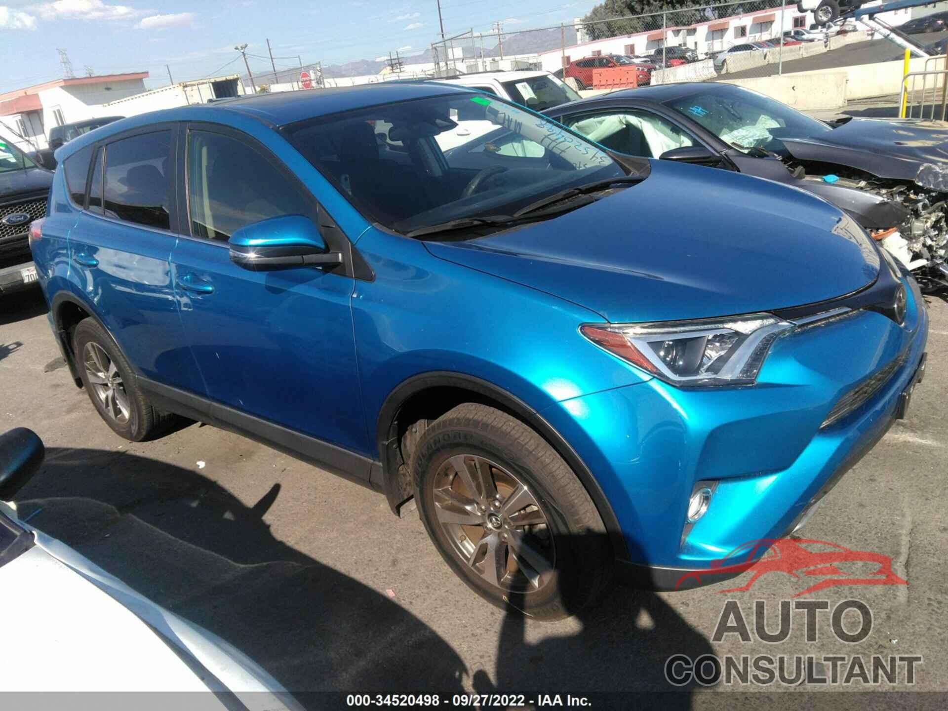 TOYOTA RAV4 2018 - JTMWFREV3JJ741532