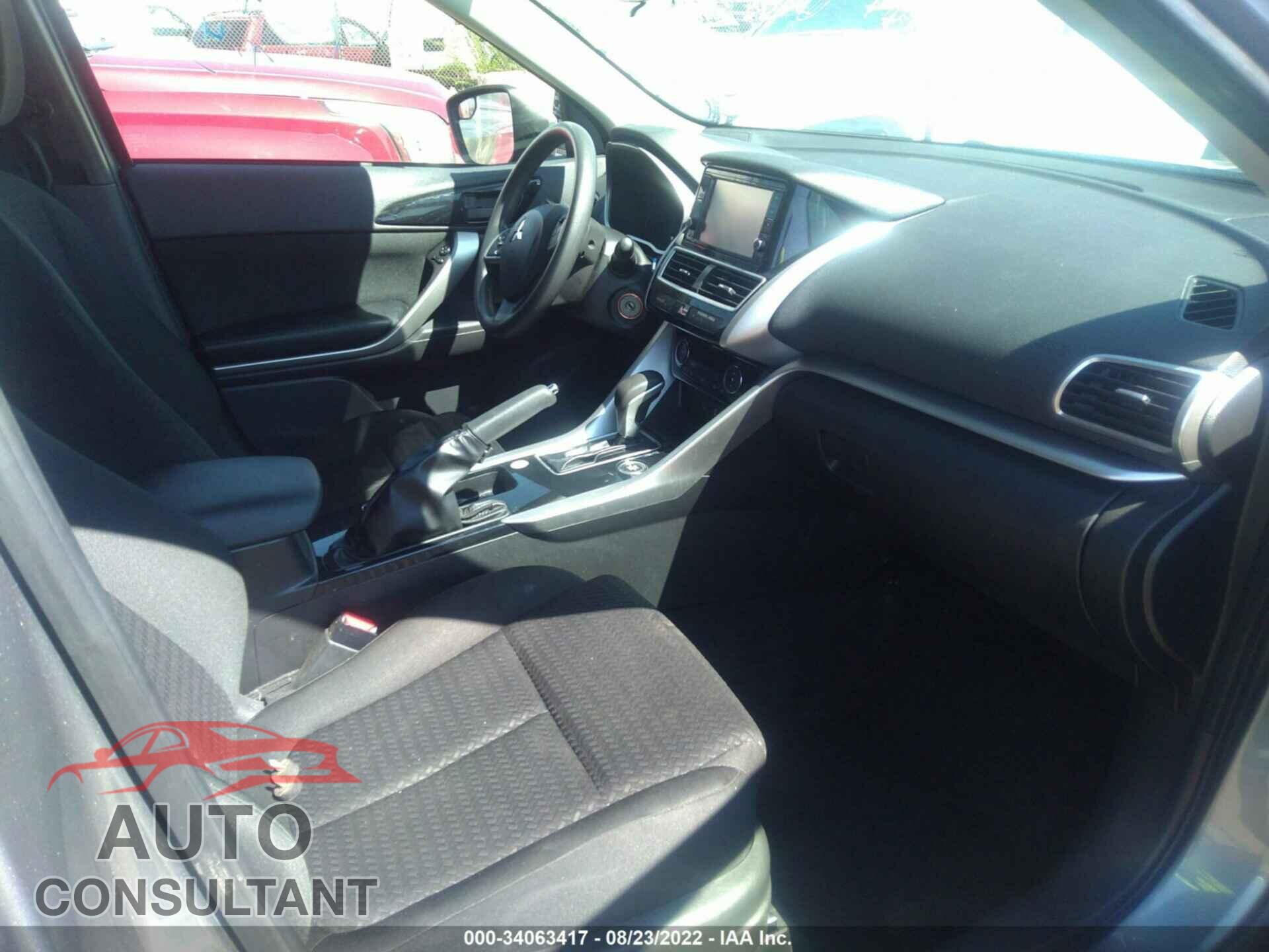 MITSUBISHI ECLIPSE CROSS 2020 - JA4AT3AAXLZ035823