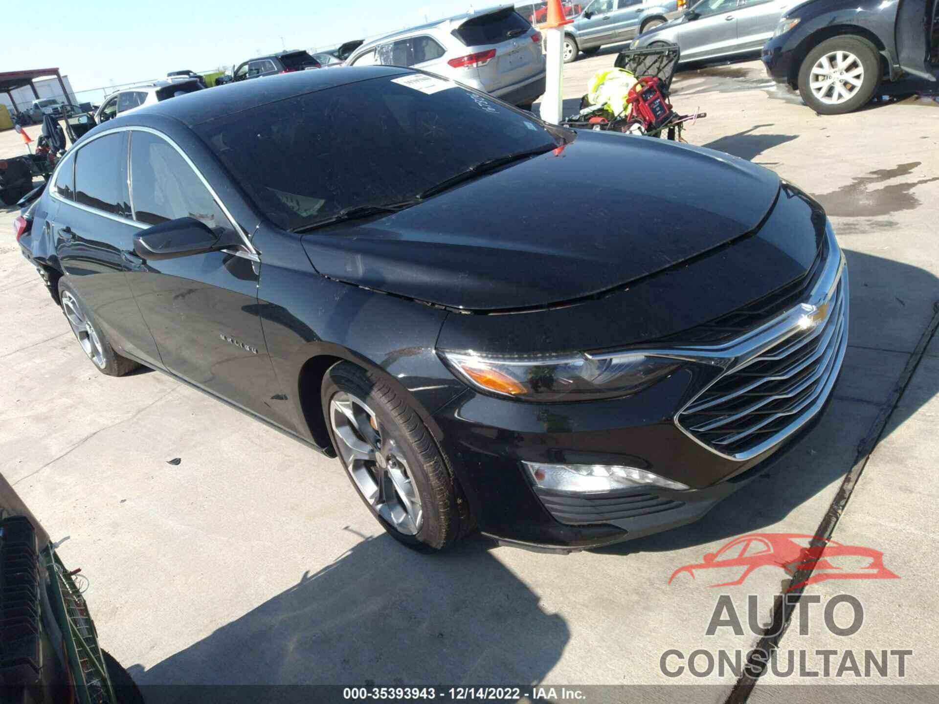 CHEVROLET MALIBU 2020 - 1G1ZD5ST3LF107702
