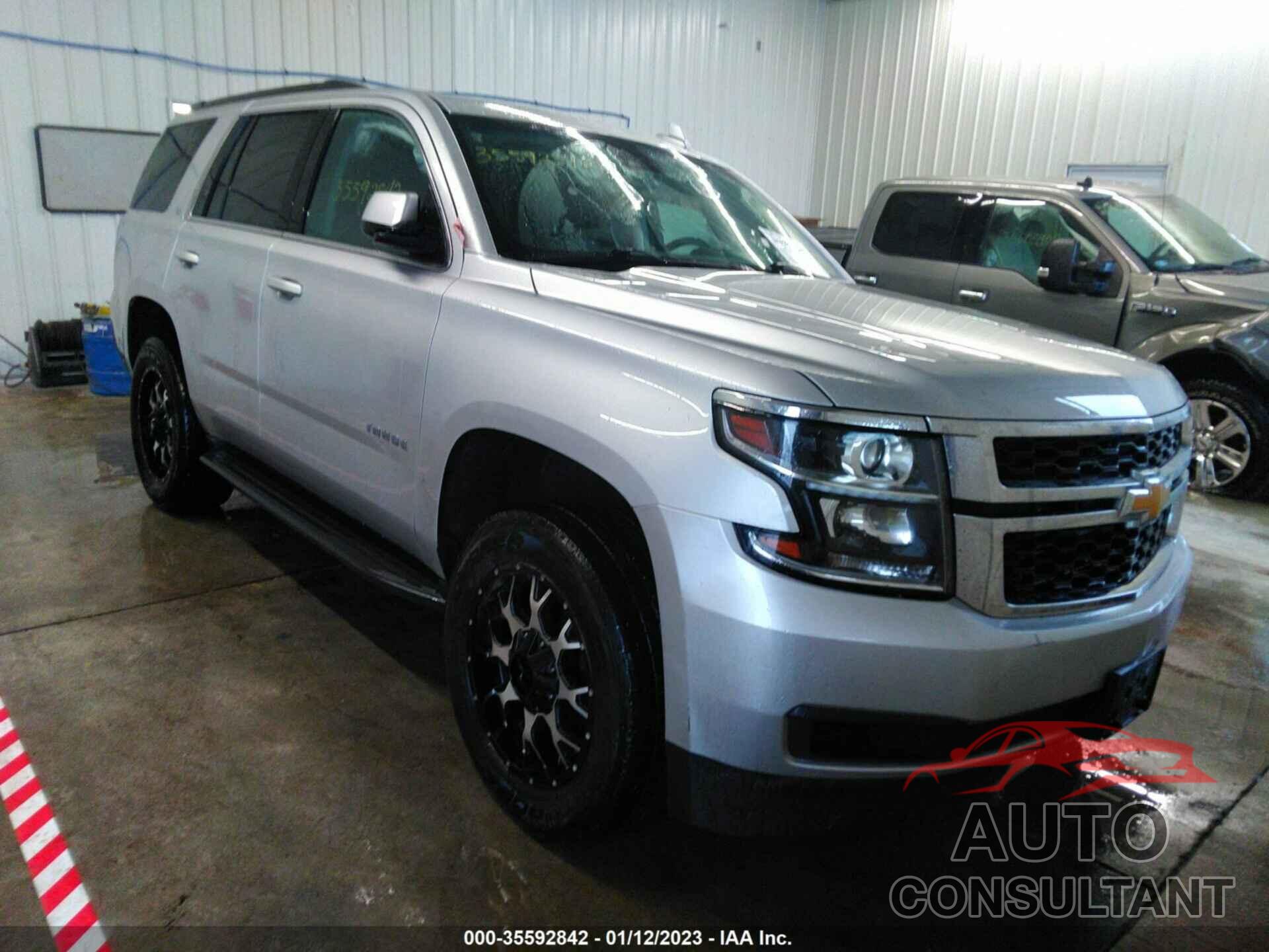 CHEVROLET TAHOE 2019 - 1GNSKBKC3KR381595