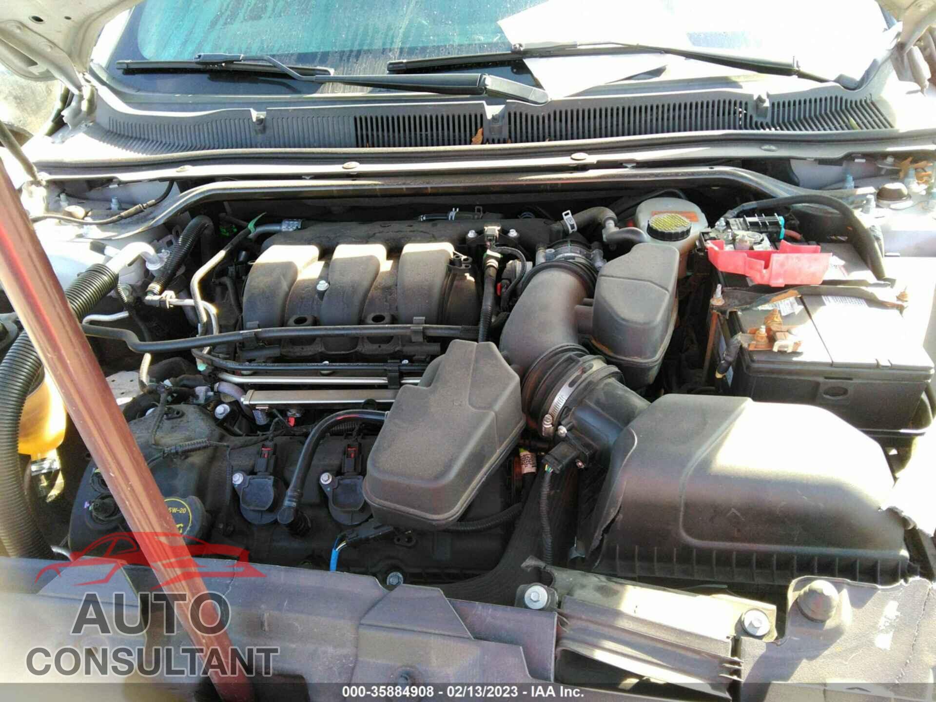 FORD TAURUS 2015 - 1FAHP2E81FG170253