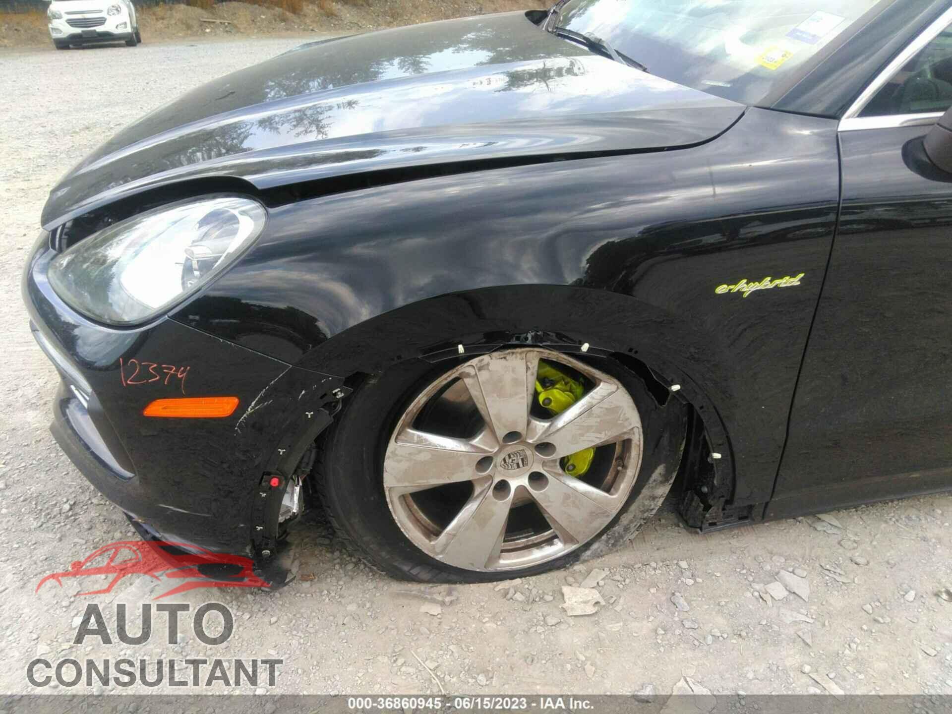 PORSCHE CAYENNE 2023 - WP1AE2AY1PDA12276