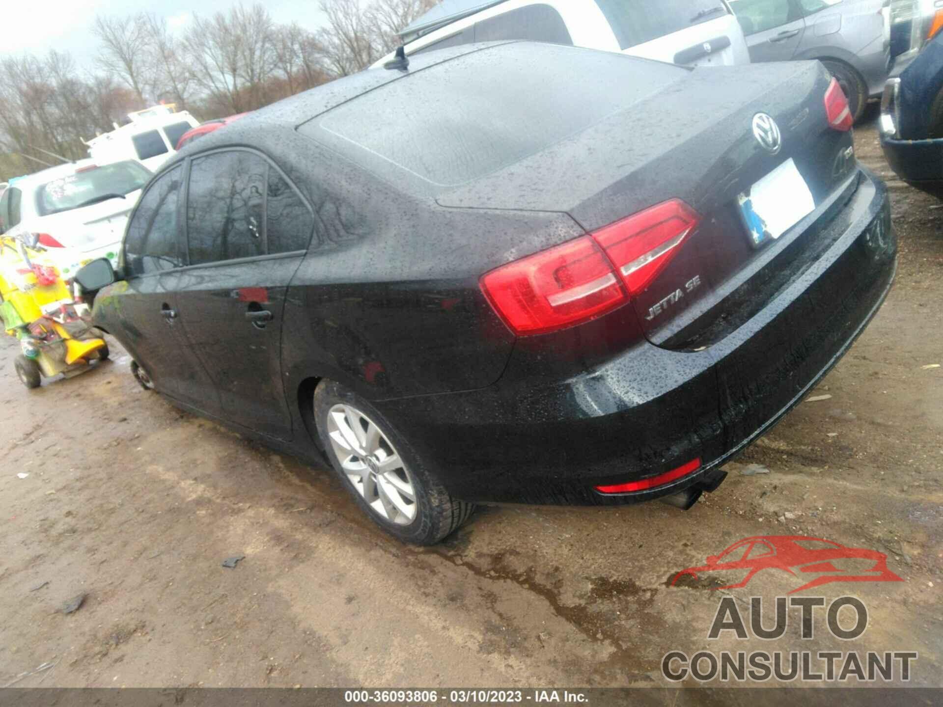 VOLKSWAGEN JETTA SEDAN 2015 - 3VWD17AJ5FM243773