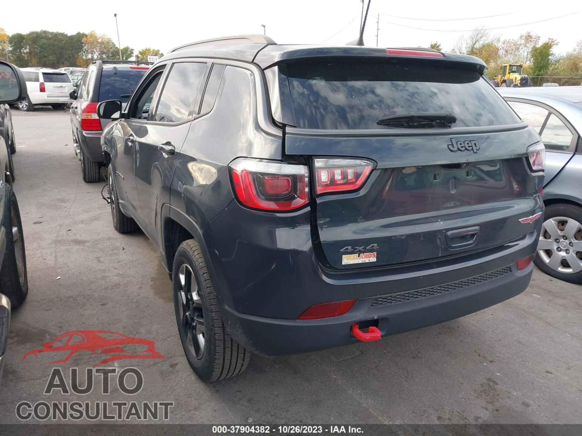 JEEP COMPASS 2018 - 3C4NJDDB3JT320729