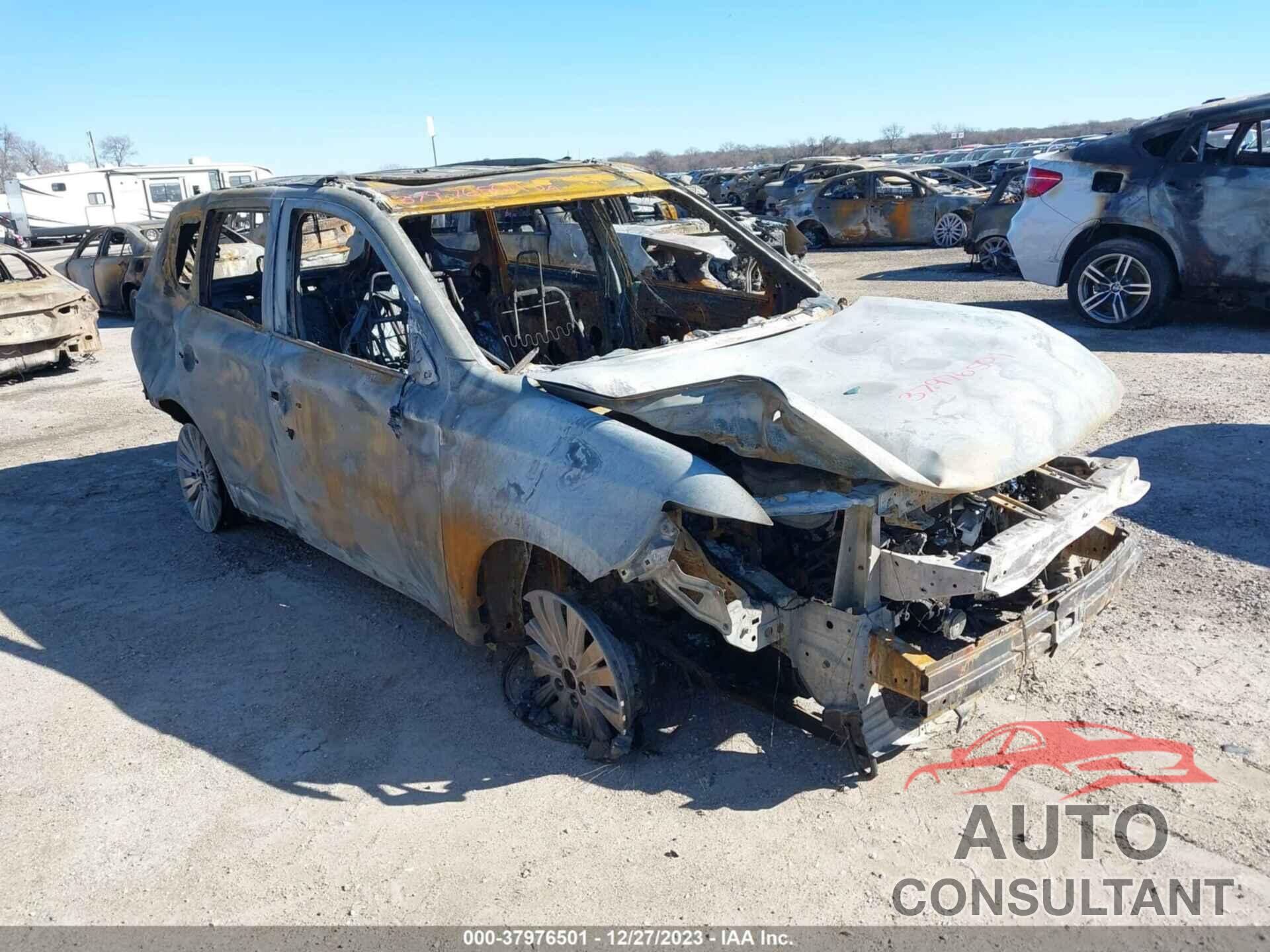 MITSUBISHI OUTLANDER 2019 - JA4AD3A30KZ012113