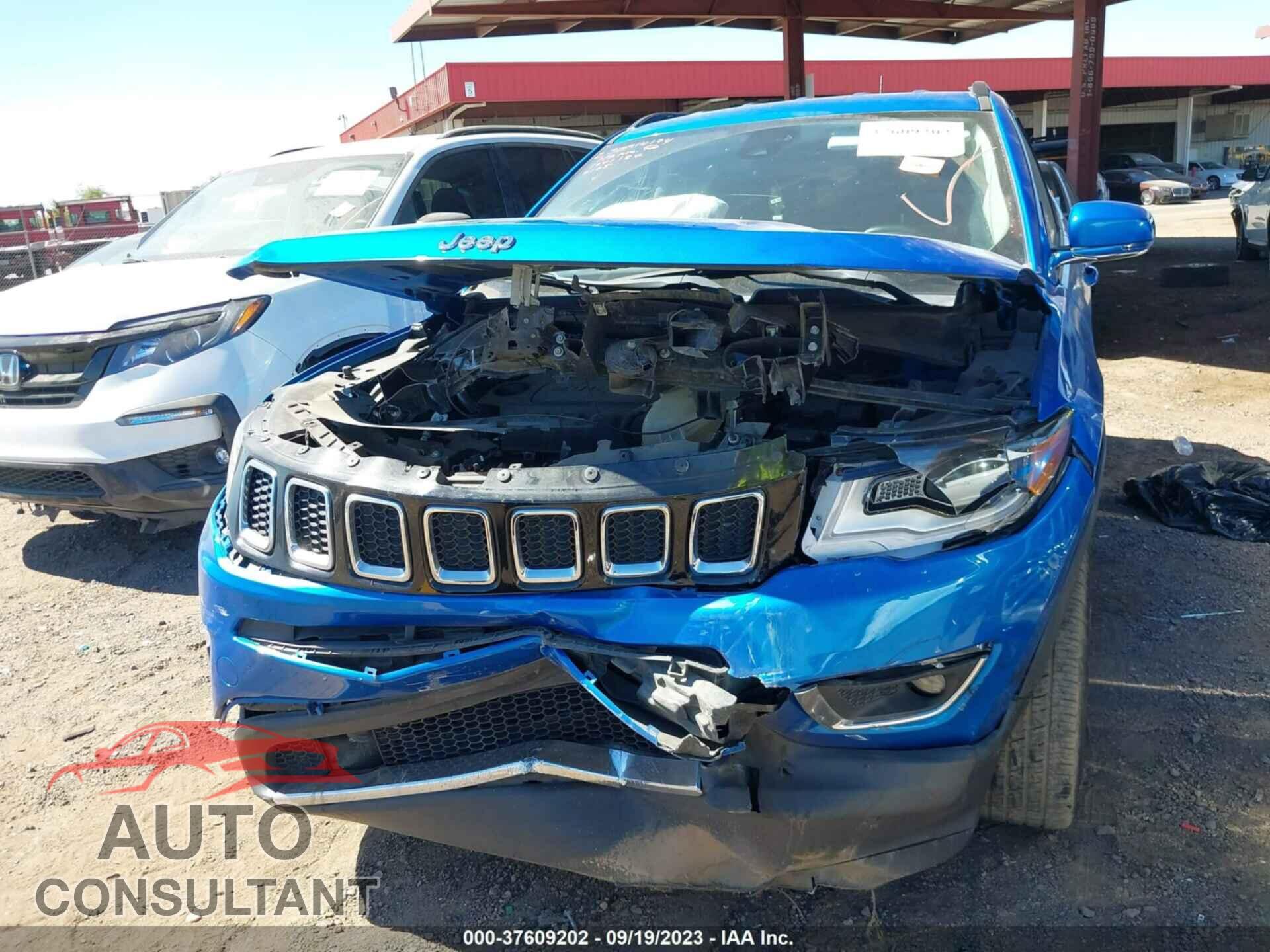 JEEP COMPASS 2018 - 3C4NJCCB3JT406165