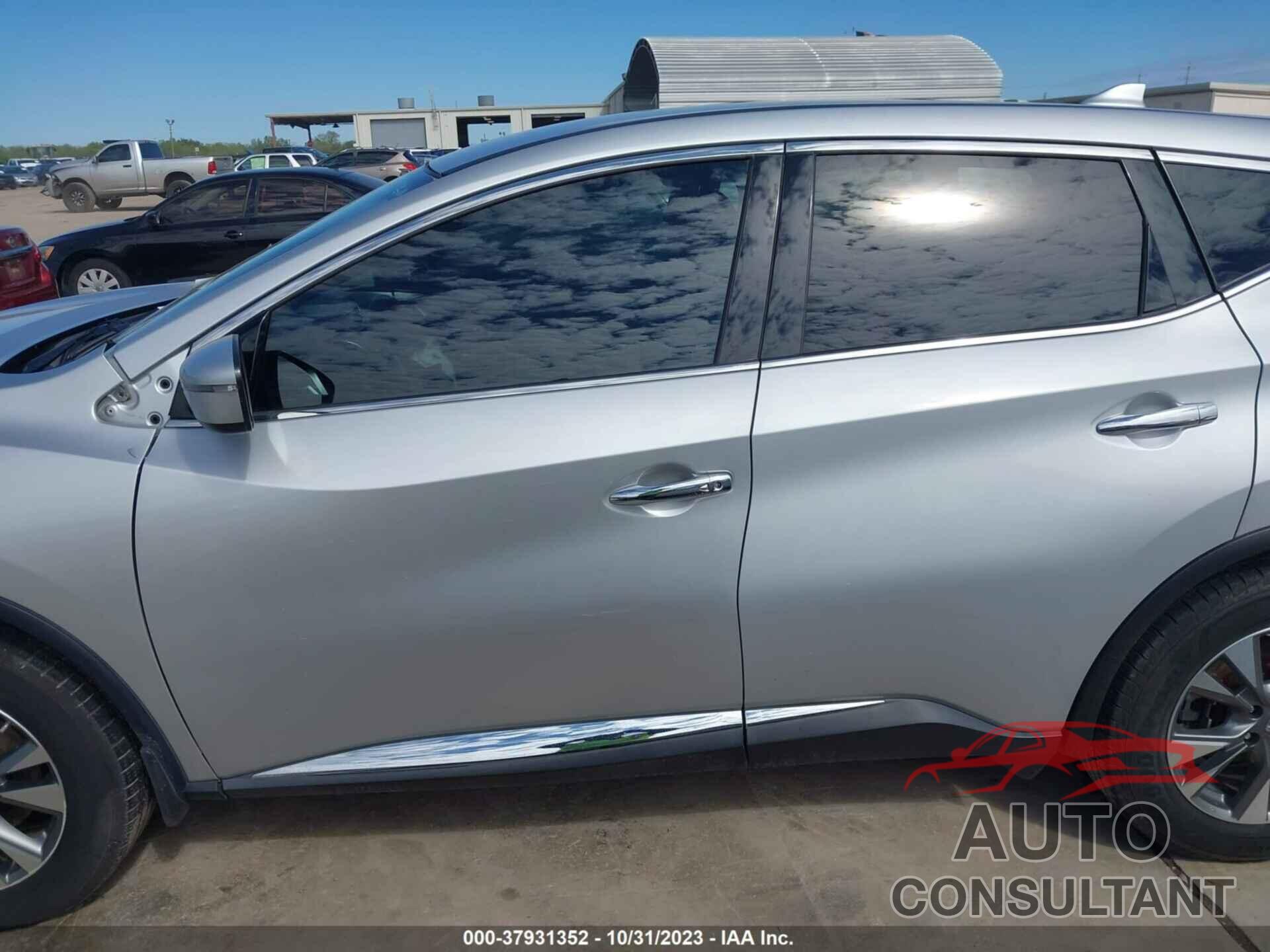 NISSAN MURANO 2018 - 5N1AZ2MG6JN187175