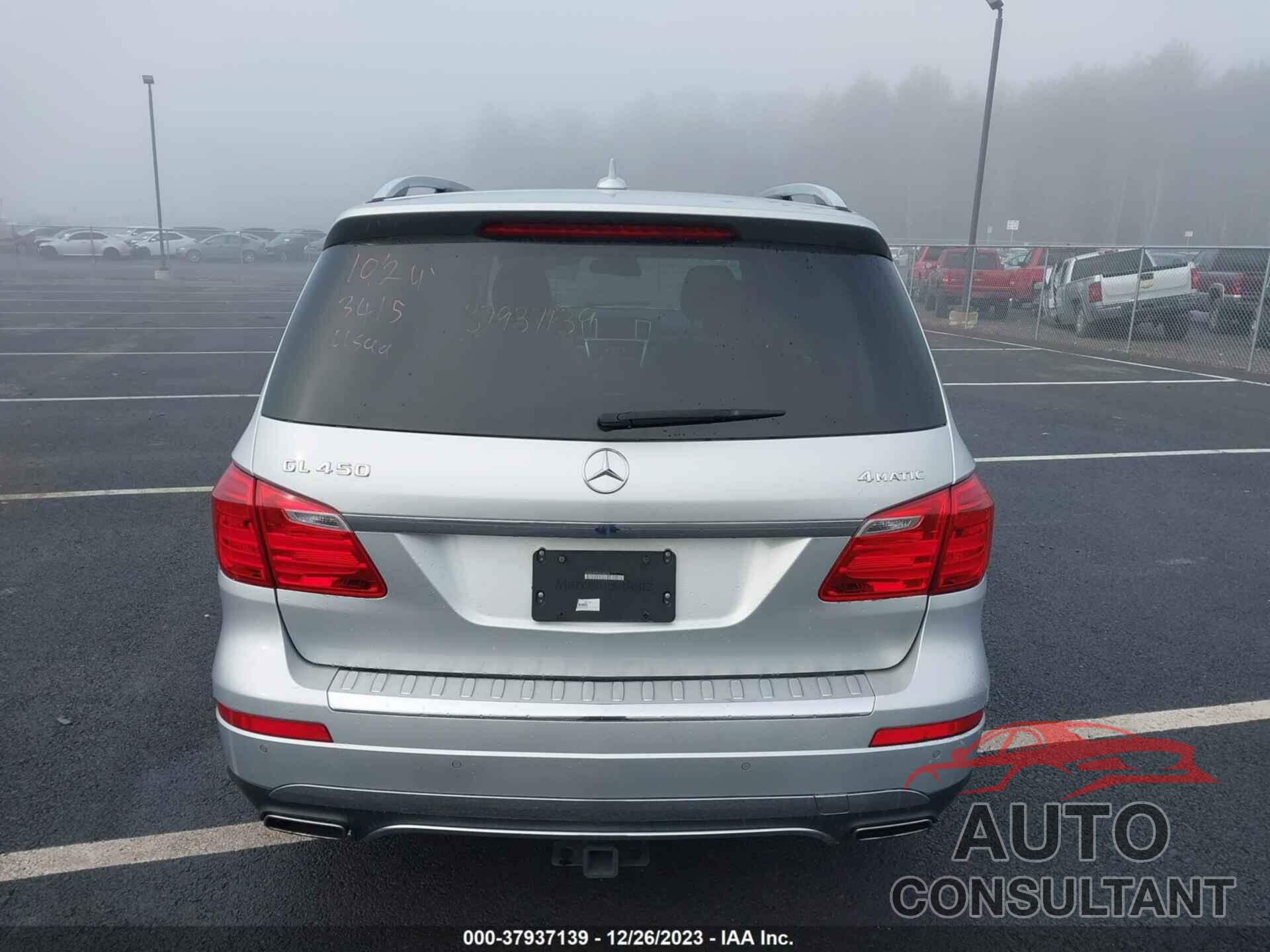 MERCEDES-BENZ GL 2016 - 4JGDF6EE5GA644939