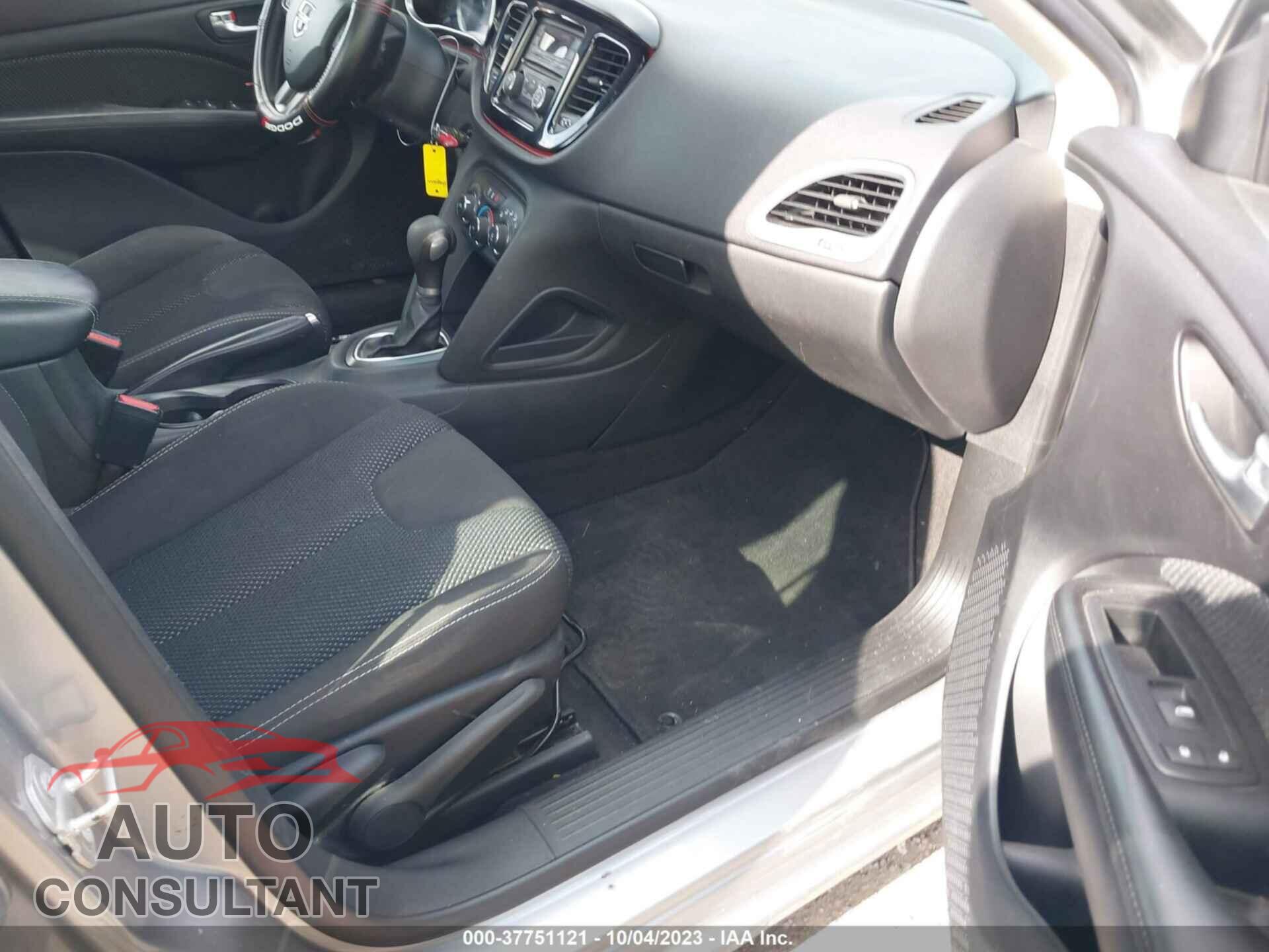 DODGE DART 2015 - 1C3CDFBB0FD390168