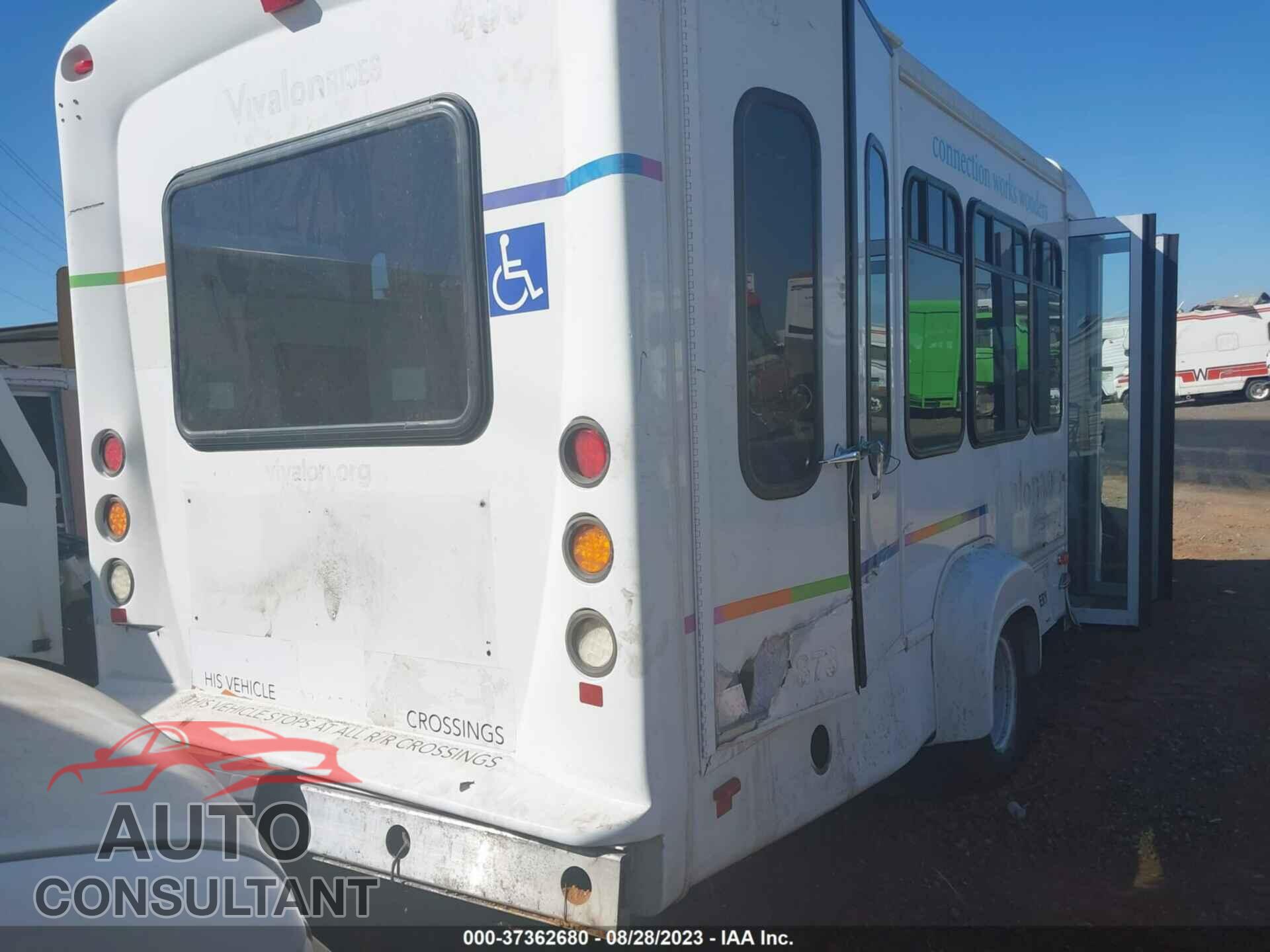 FORD E-350 CUTAWAY 2018 - 1FDEE3FSXJDC64344
