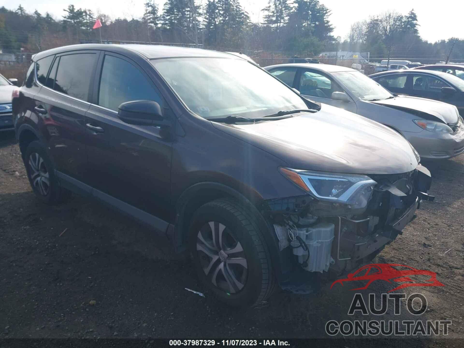 TOYOTA RAV4 2018 - 2T3BFREV1JW781043