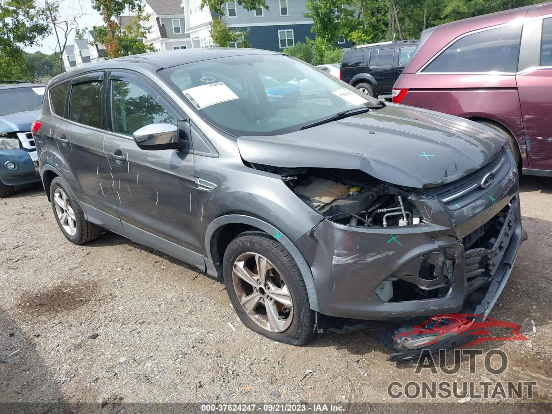 FORD ESCAPE 2015 - 1FMCU0G97FUB08411