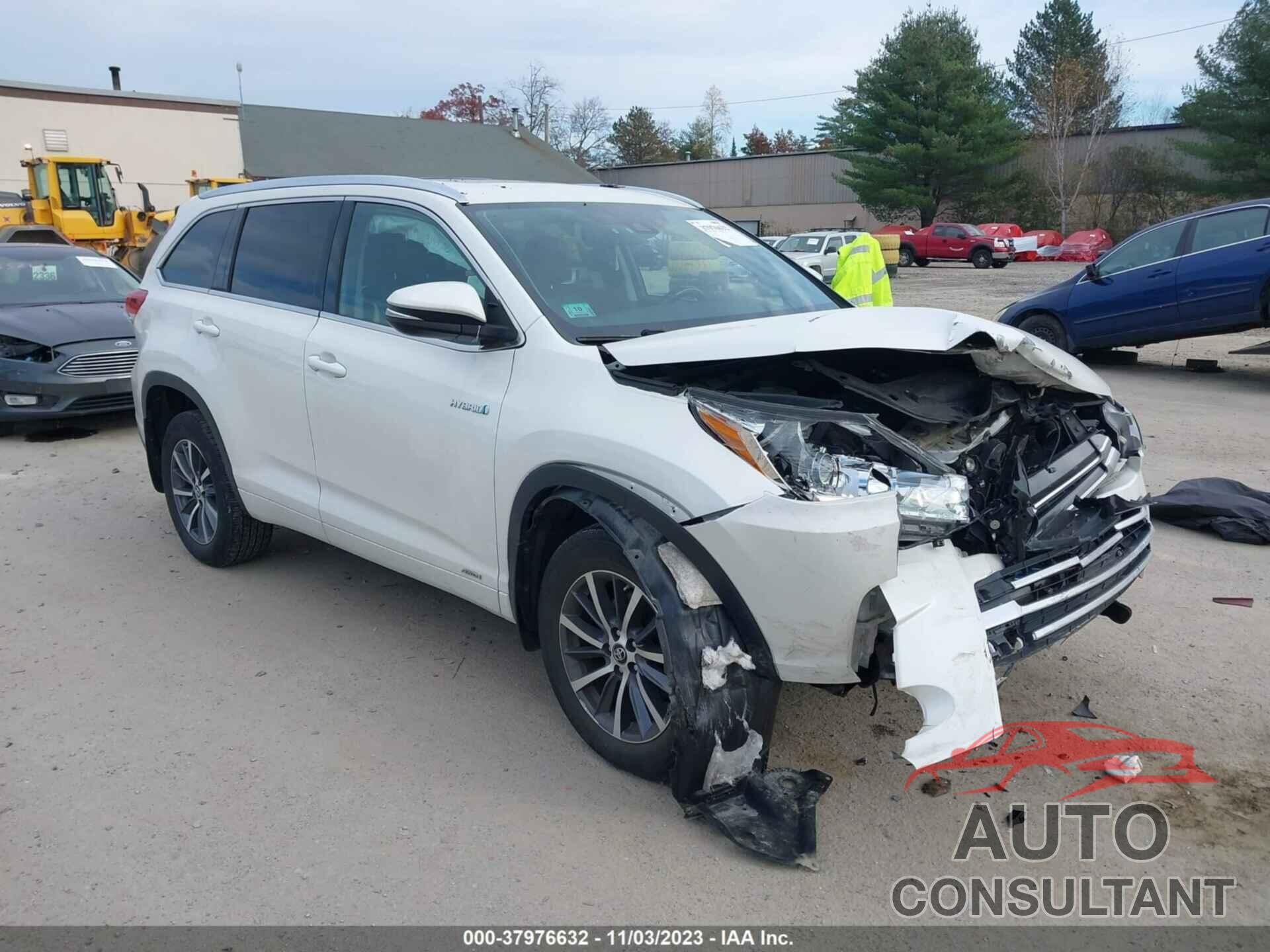 TOYOTA HIGHLANDER HYBRID 2017 - 5TDJGRFH1HS026875