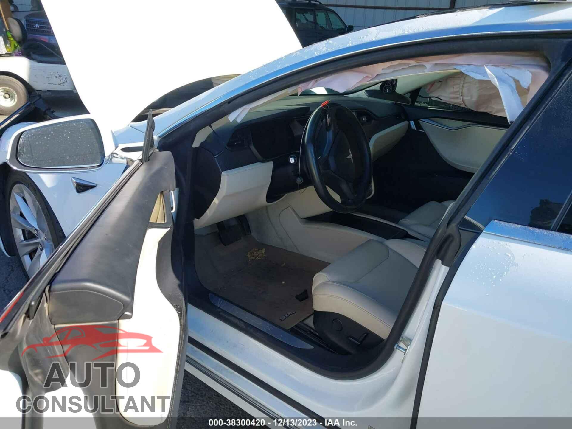 TESLA MODEL S 2018 - 5YJSA1E26JF260752
