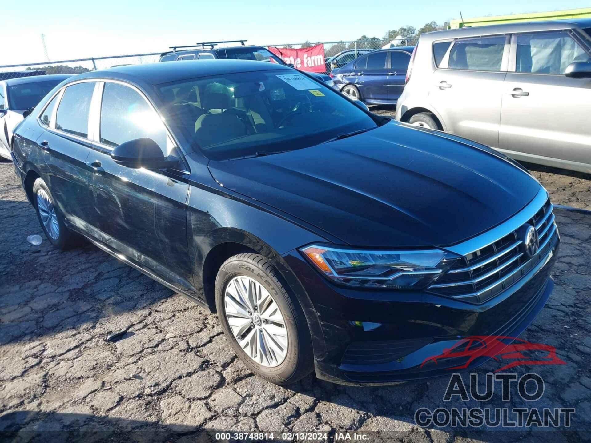 VOLKSWAGEN JETTA 2019 - 3VWCB7BU4KM217161