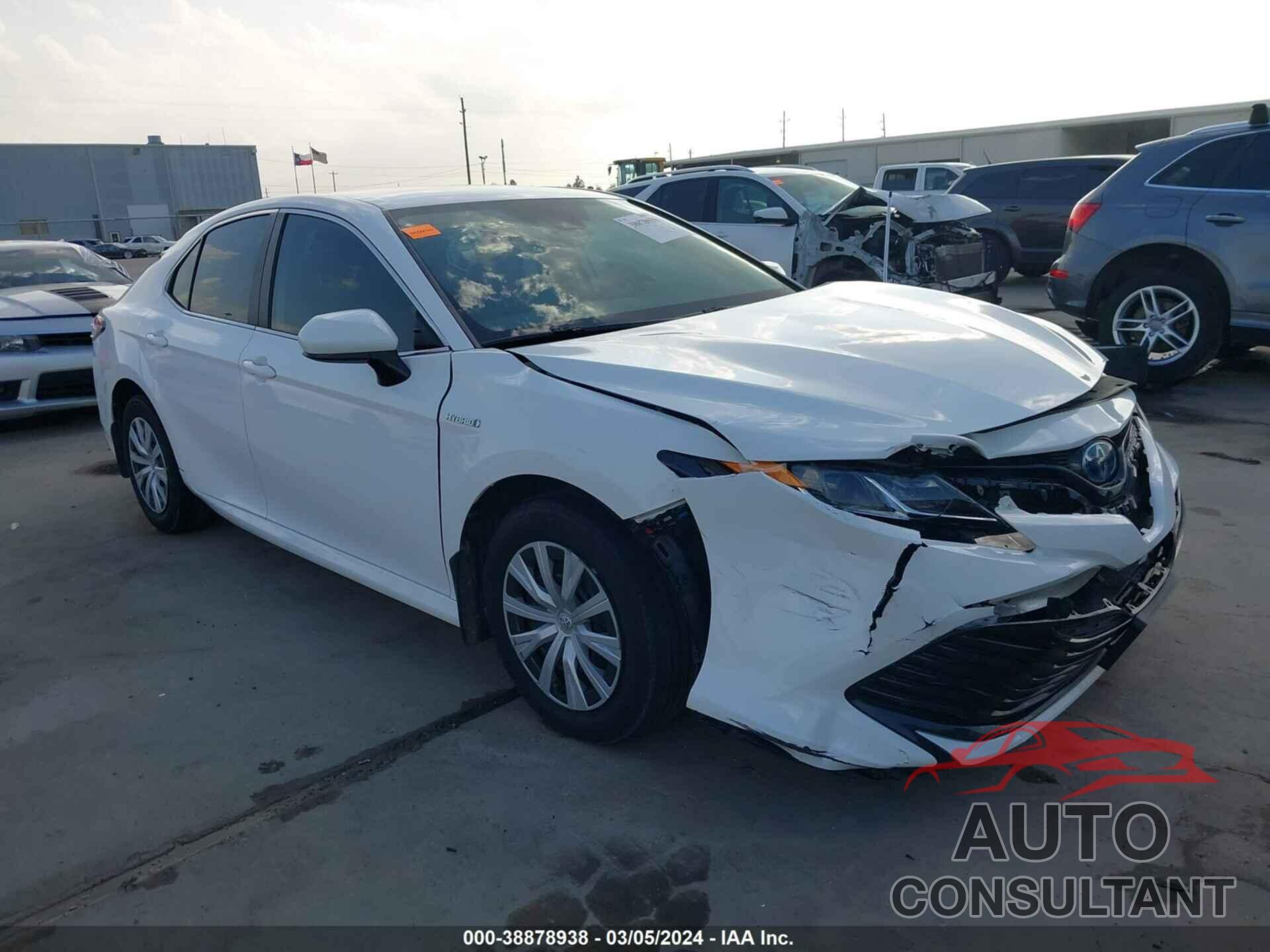 TOYOTA CAMRY 2020 - 4T1C31AK2LU533275