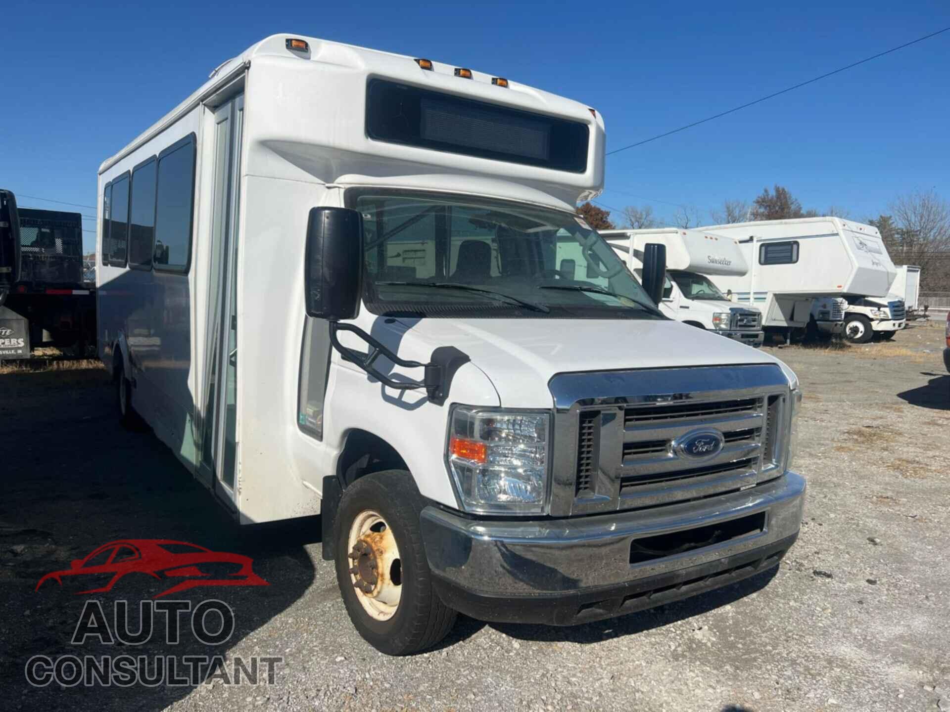 FORD E-450 CUTAWAY 2017 - 1FDFE4FS8HDC32003