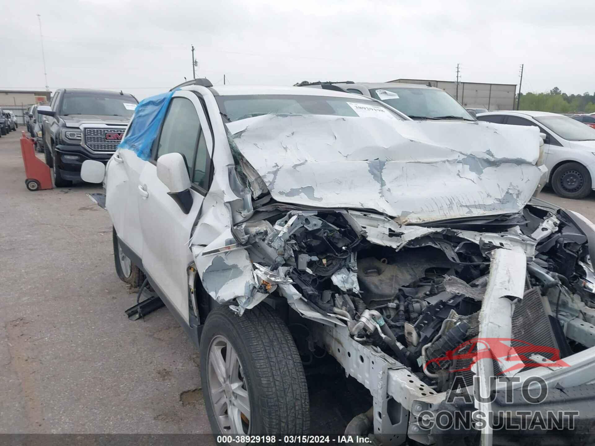 CHEVROLET TRAX 2021 - KL7CJLSM2MB368988