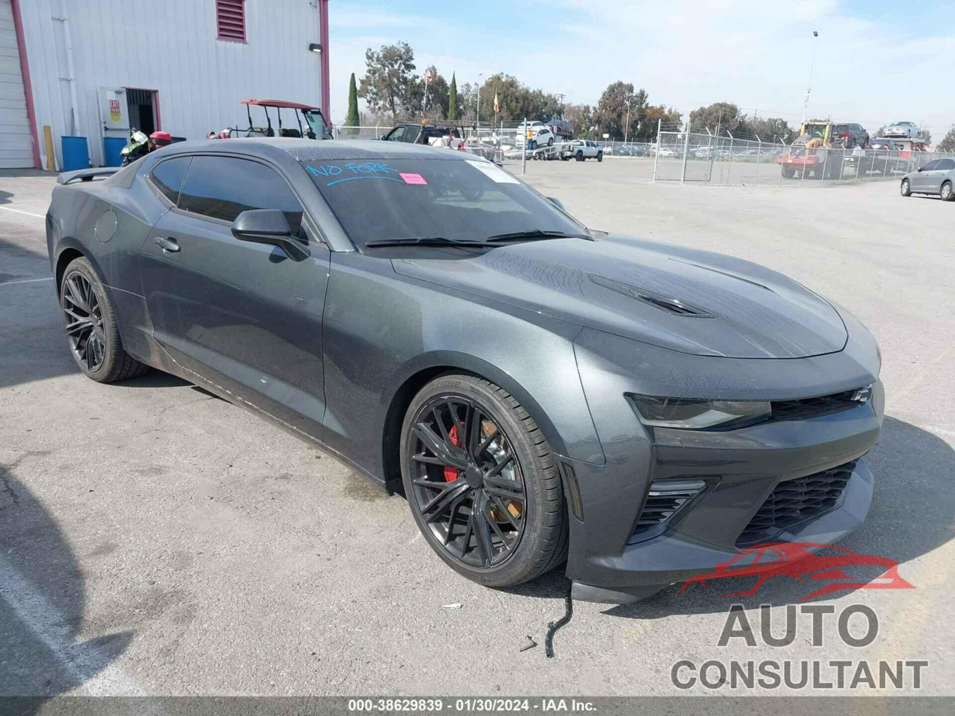 CHEVROLET CAMARO 2018 - 1G1FH1R79J0102626