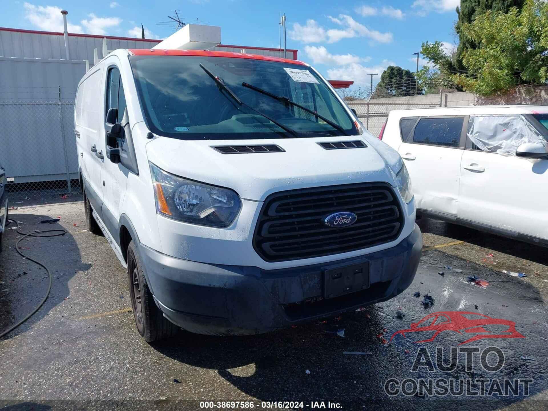 FORD TRANSIT-150 2017 - 1FTYE1YMXHKA88055