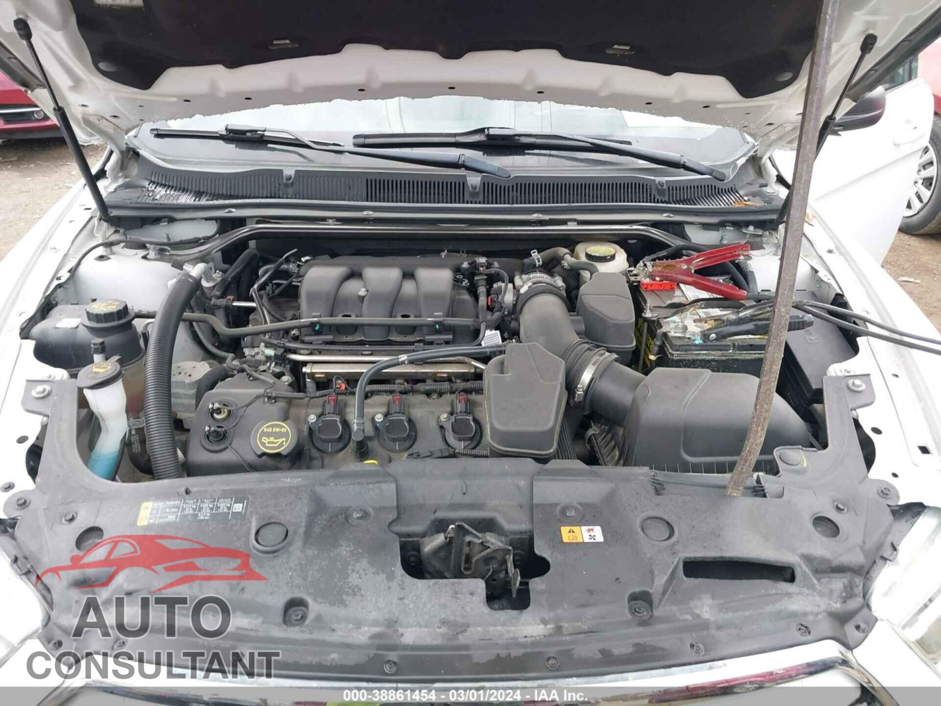 FORD TAURUS 2016 - 1FAHP2D82GG109237