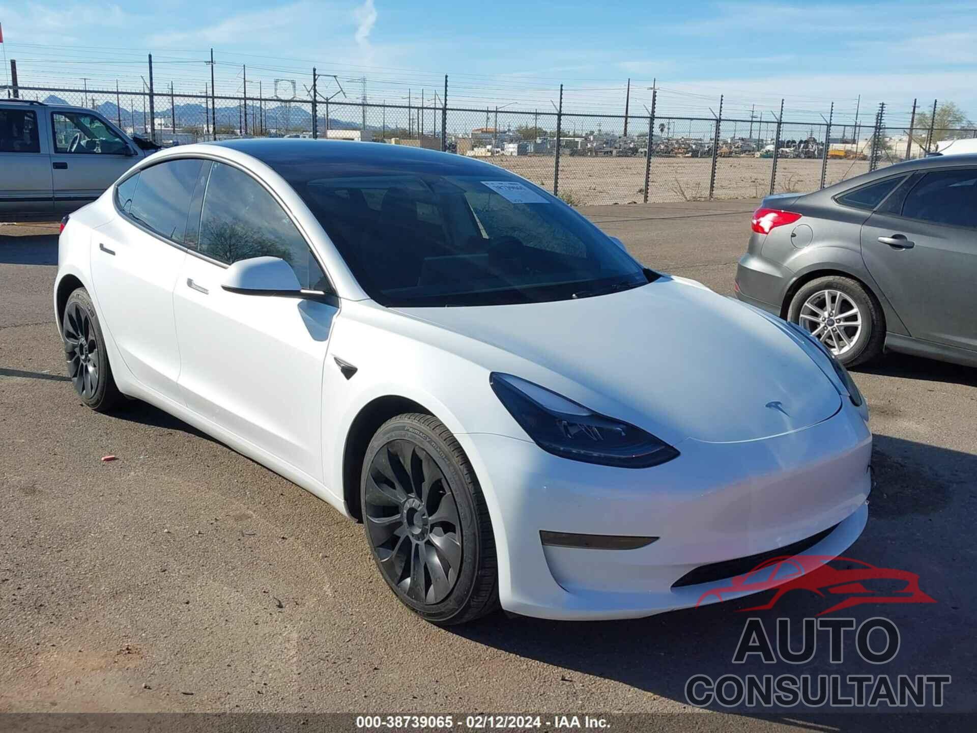 TESLA MODEL 3 2023 - 5YJ3E1EA7PF606686